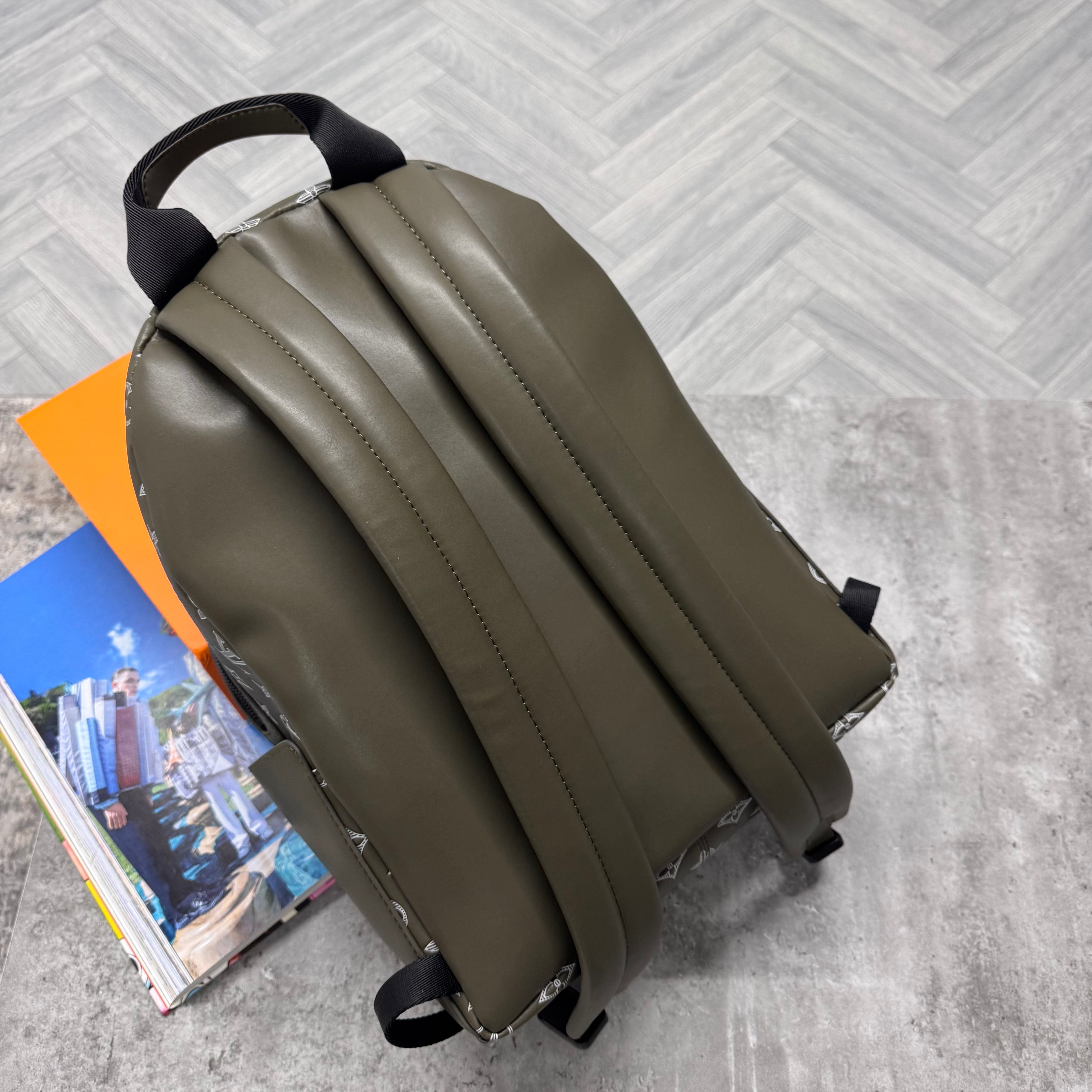 LVE MONOGRAM BACKPACK - KHAKI
