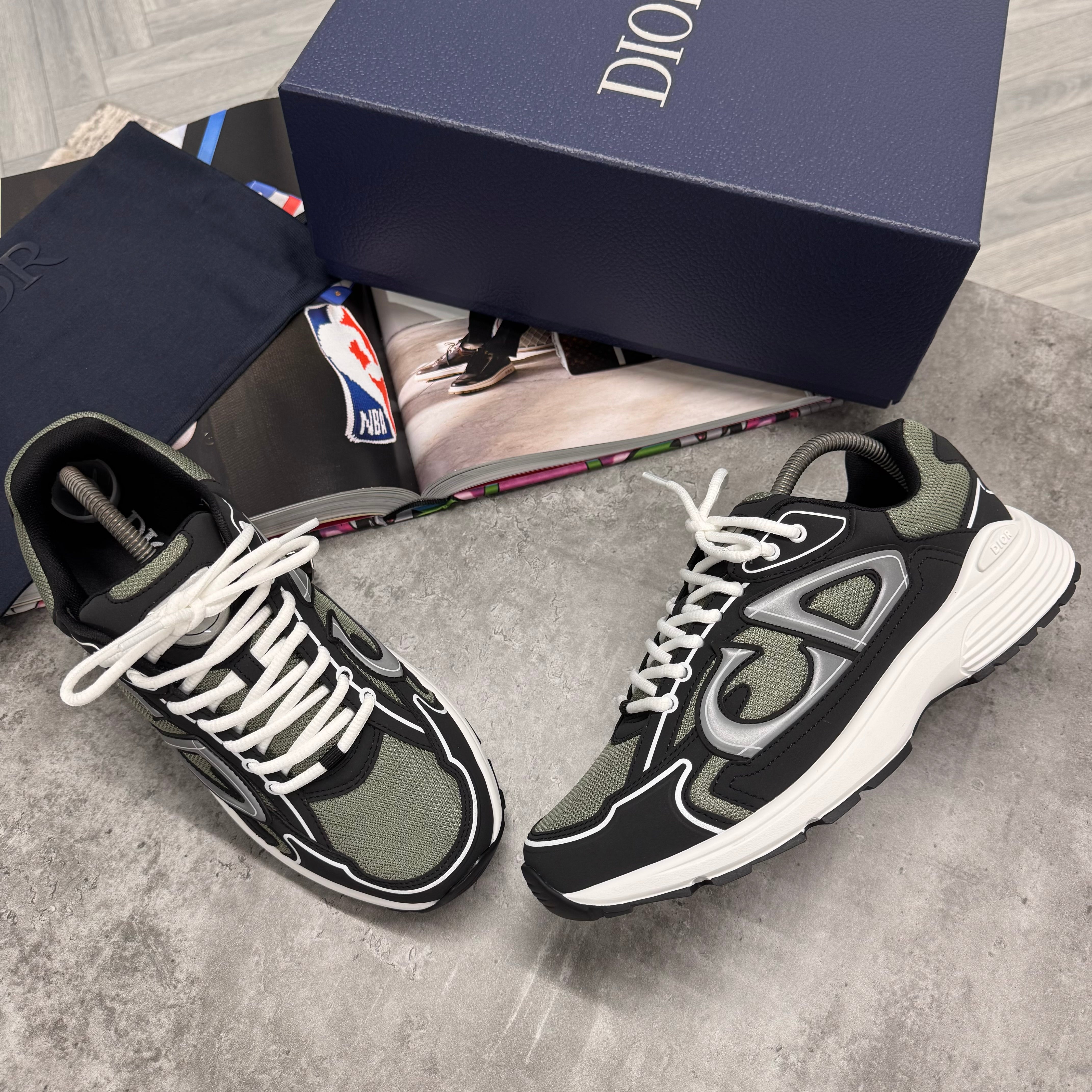 B30 TRAINER - KHAKI / BLACK