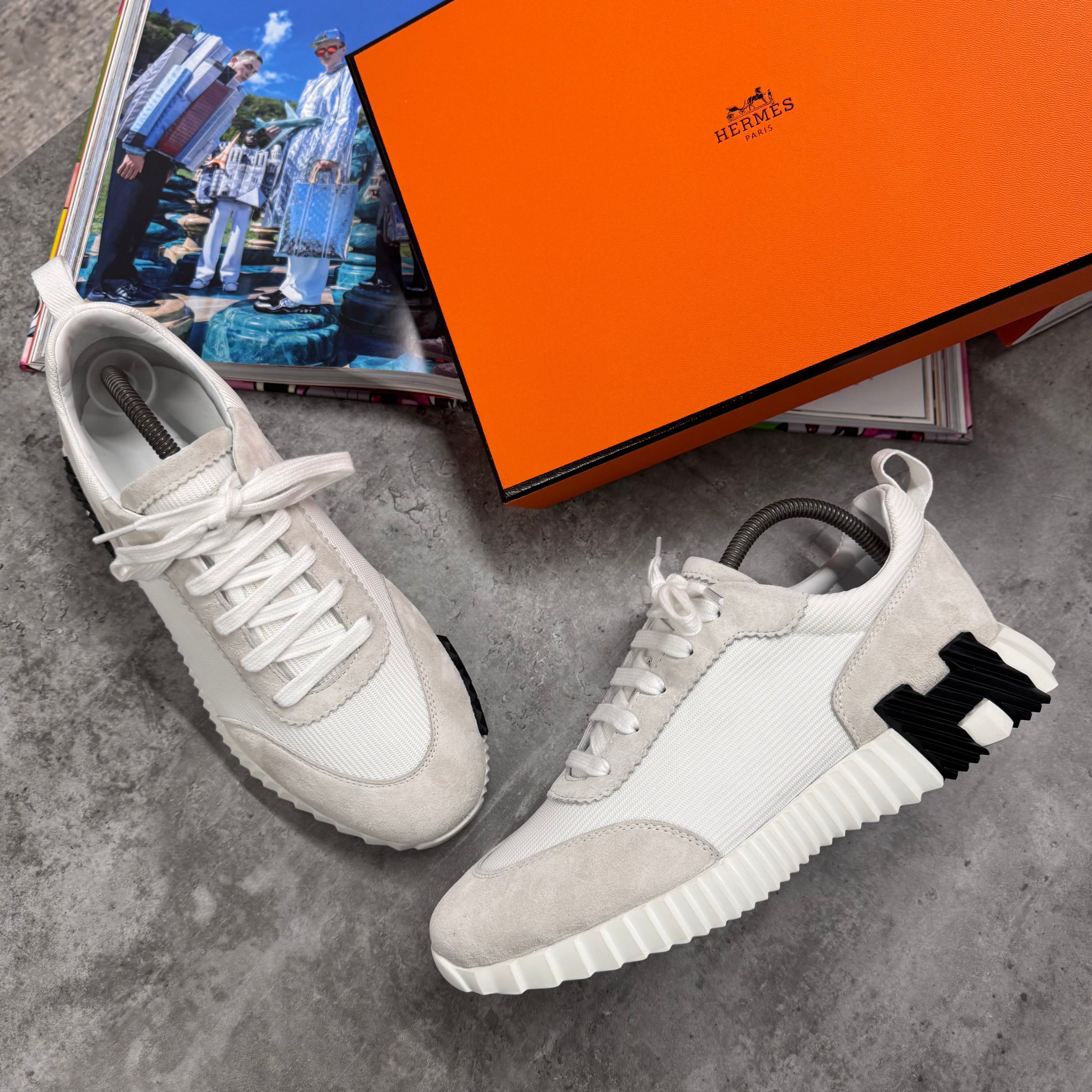 H BOUNCING TRAINER - WHITE / BLACK