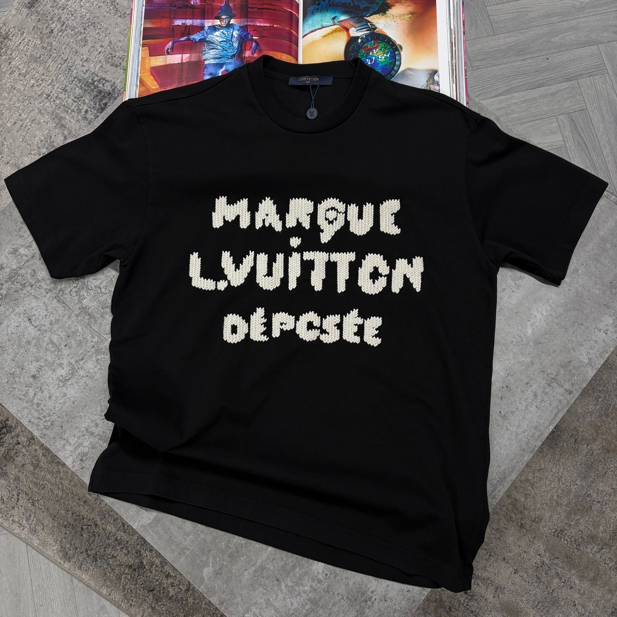 LVE MARQUE T SHIRT - BLACK