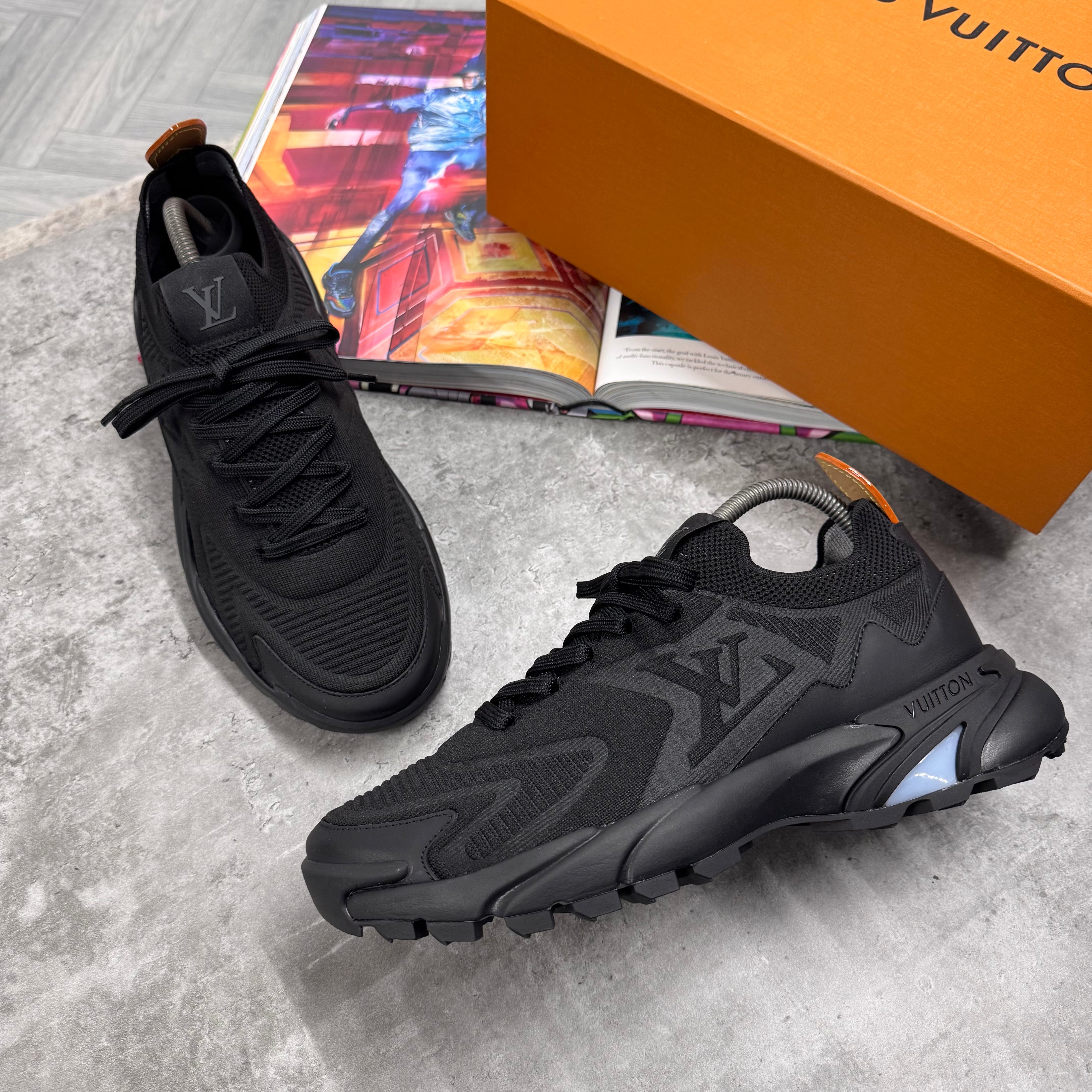 LVE TACTIC TRAINER - BLACK