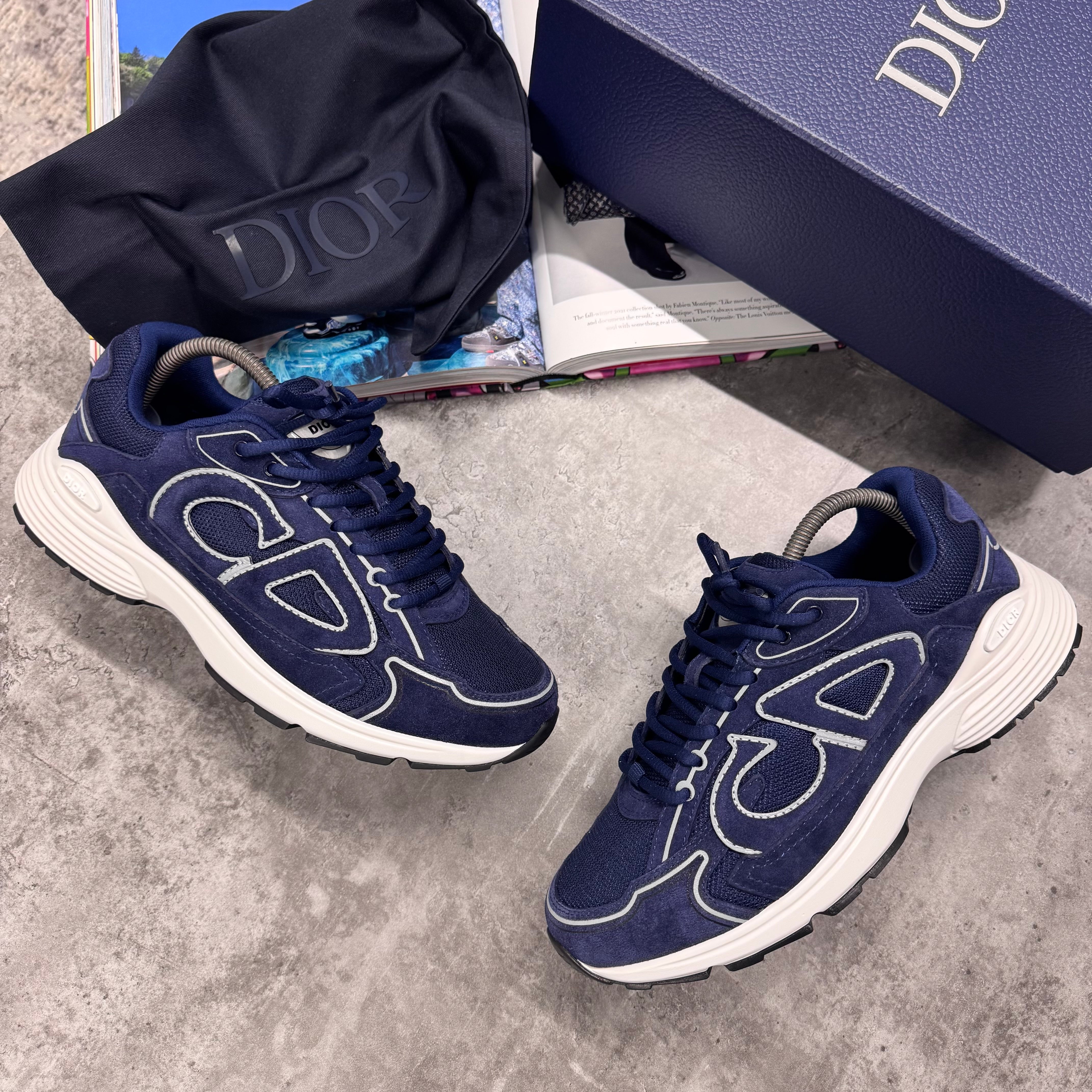 B30 TRAINER - NAVY SUEDE