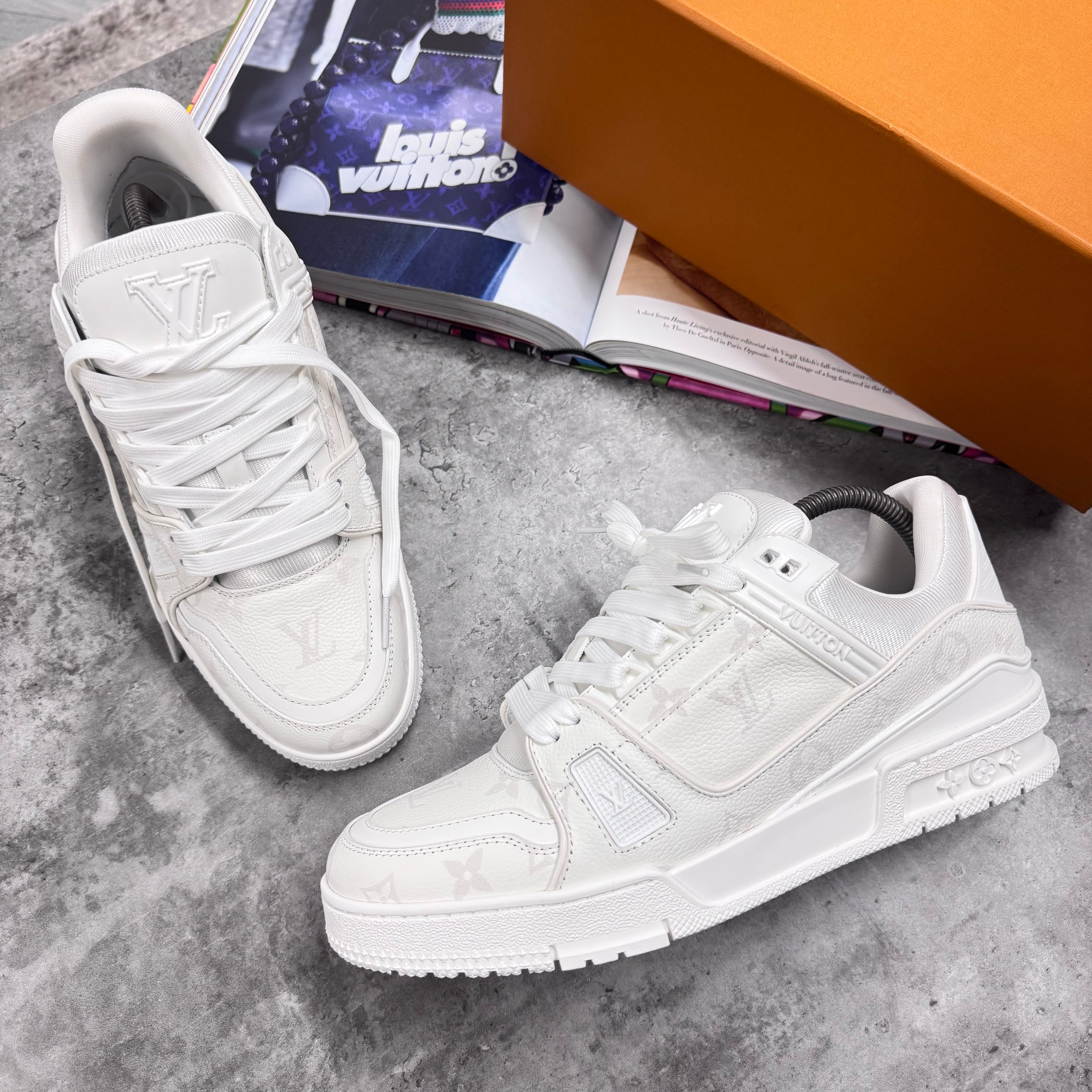 LVE MONOGRAM TRAINER - WHITE