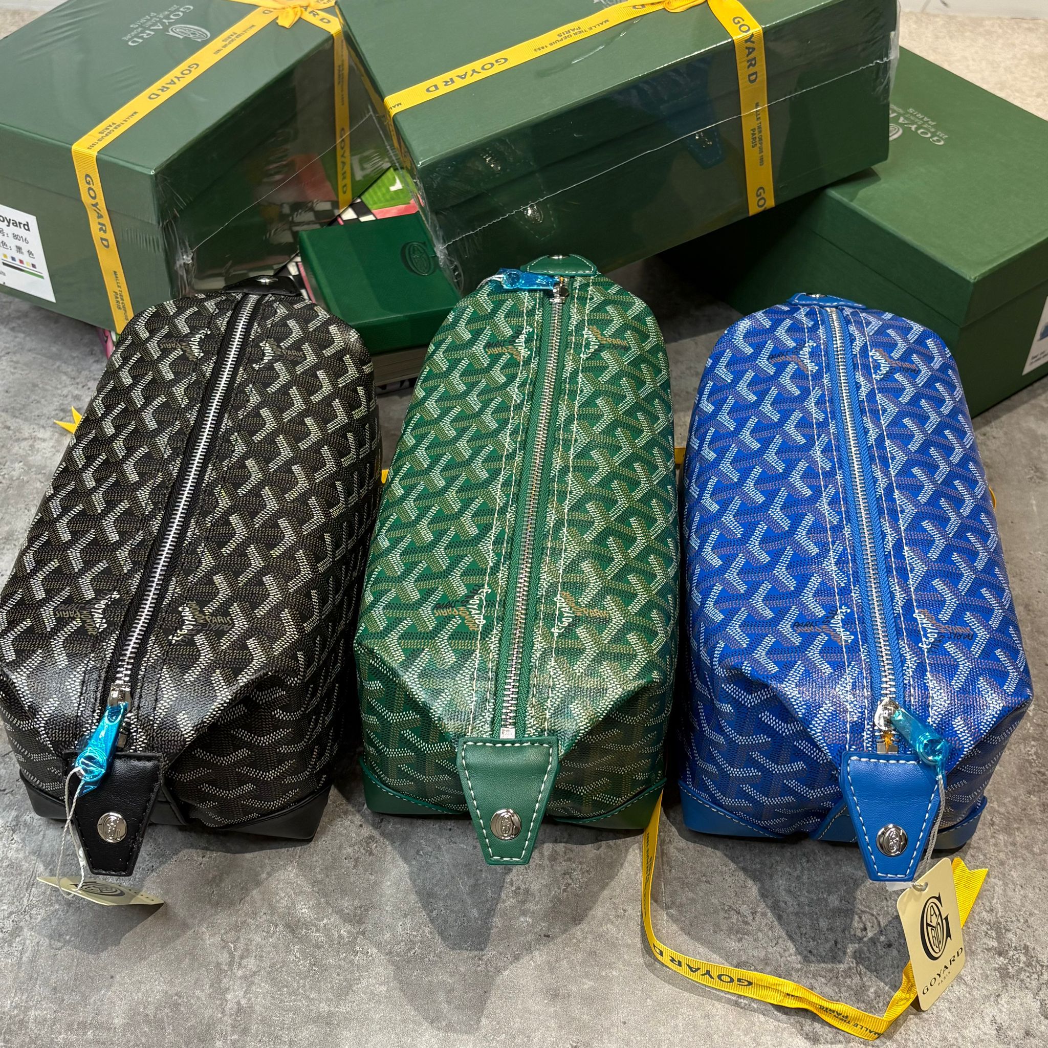 (PRE ORDER) GYRD WASHBAG - Green