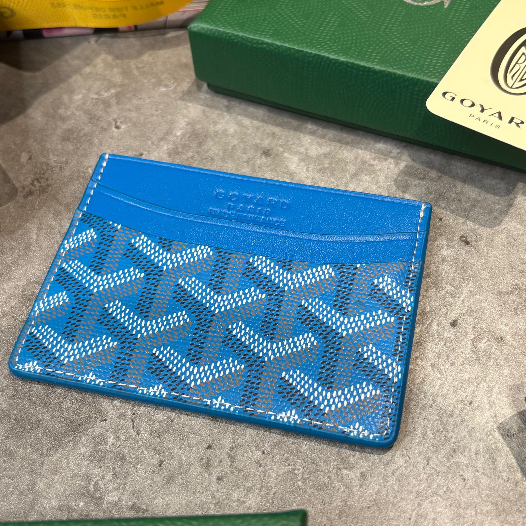 (PRE ORDER) Gyrd Card Holder - Blue