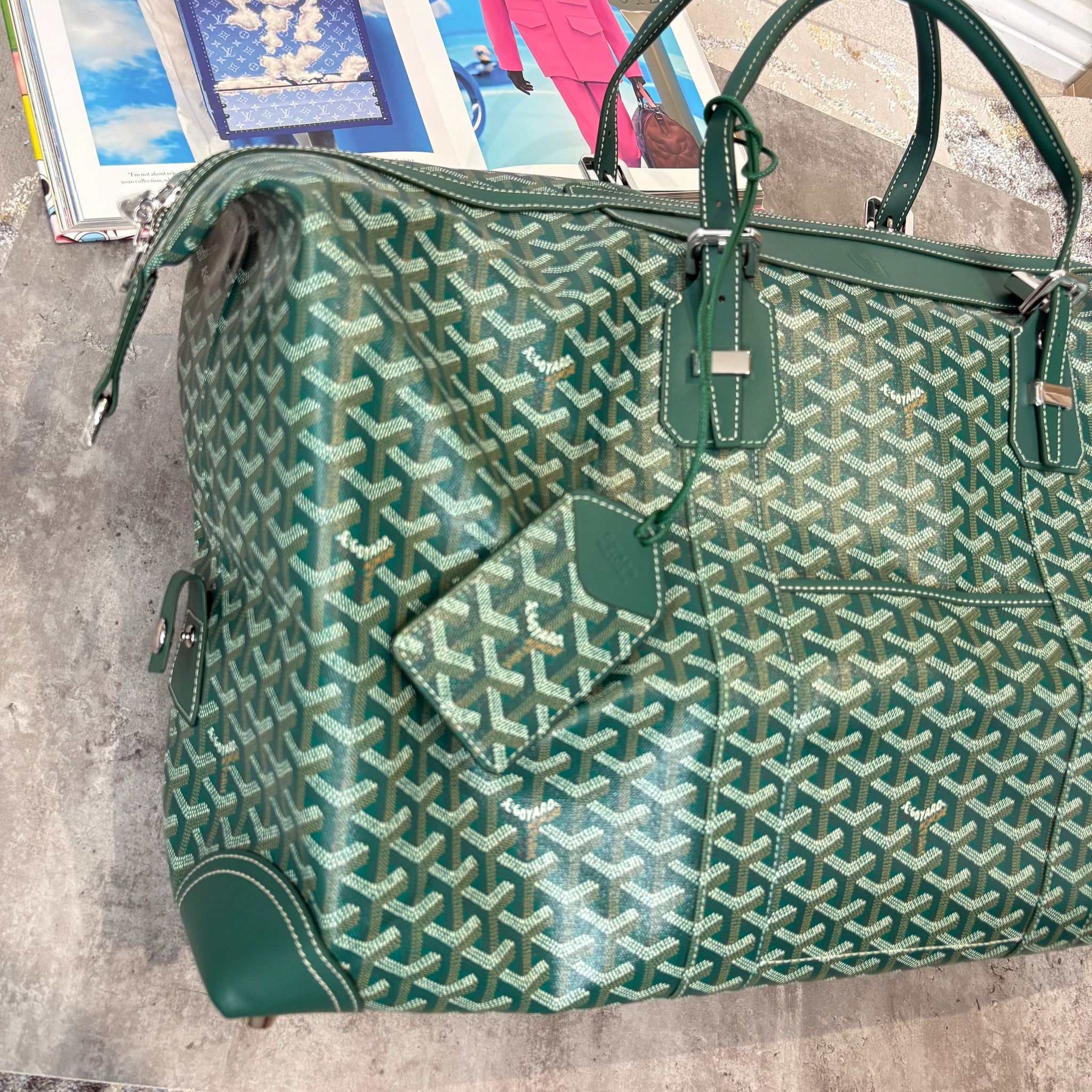 (PRE ORDER) GYRD DUFFLE BAG - Green