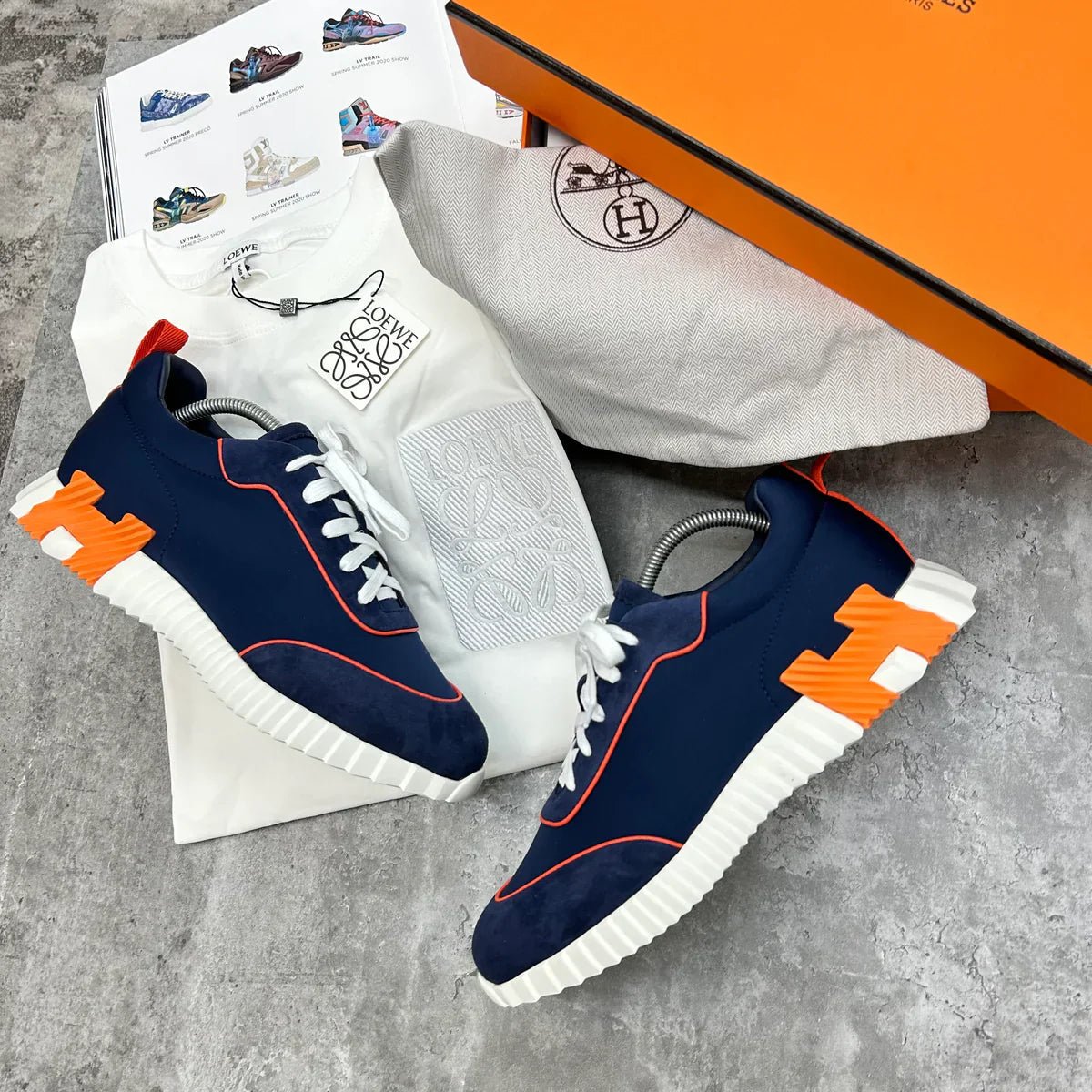 (PRE ORDER) HMES BOUNCING TRAINERS - NAVY / ORANGE