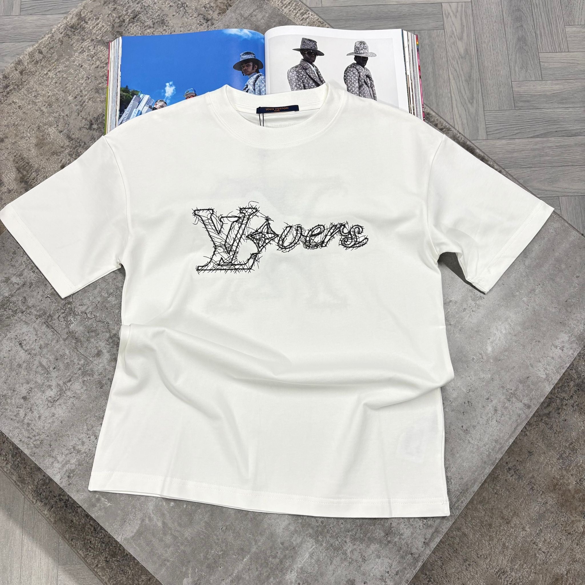 LVE LOVERS T SHIRT - WHITE
