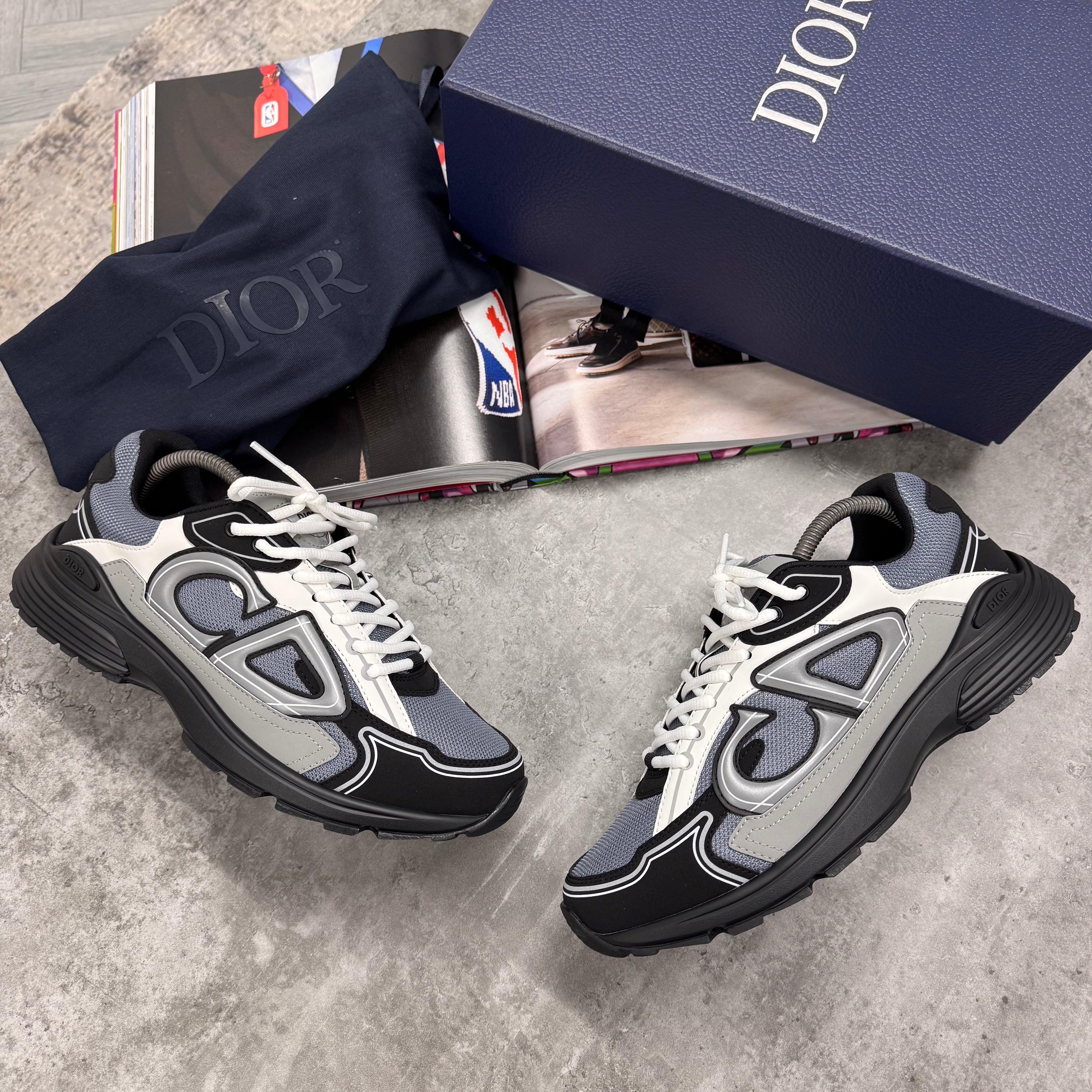 B30 TRAINERS - BLACK / GREY