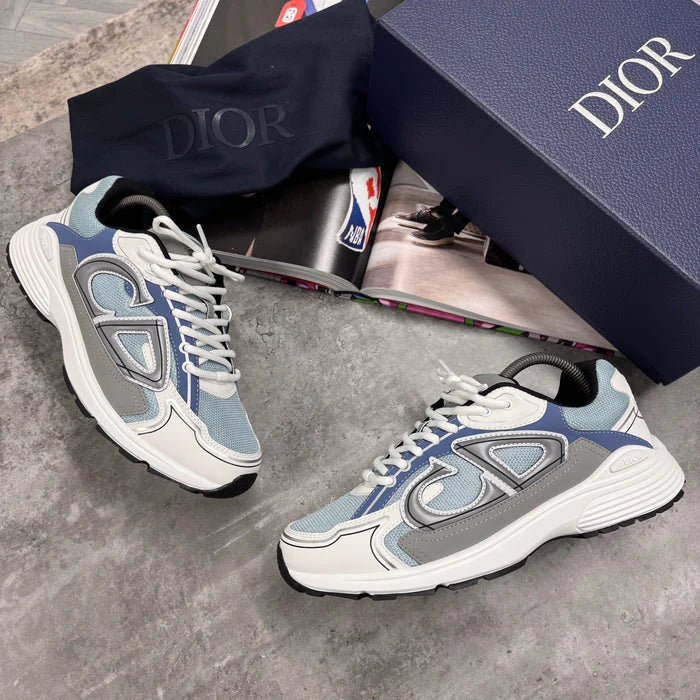 B30 Trainer - Sky (Sale)