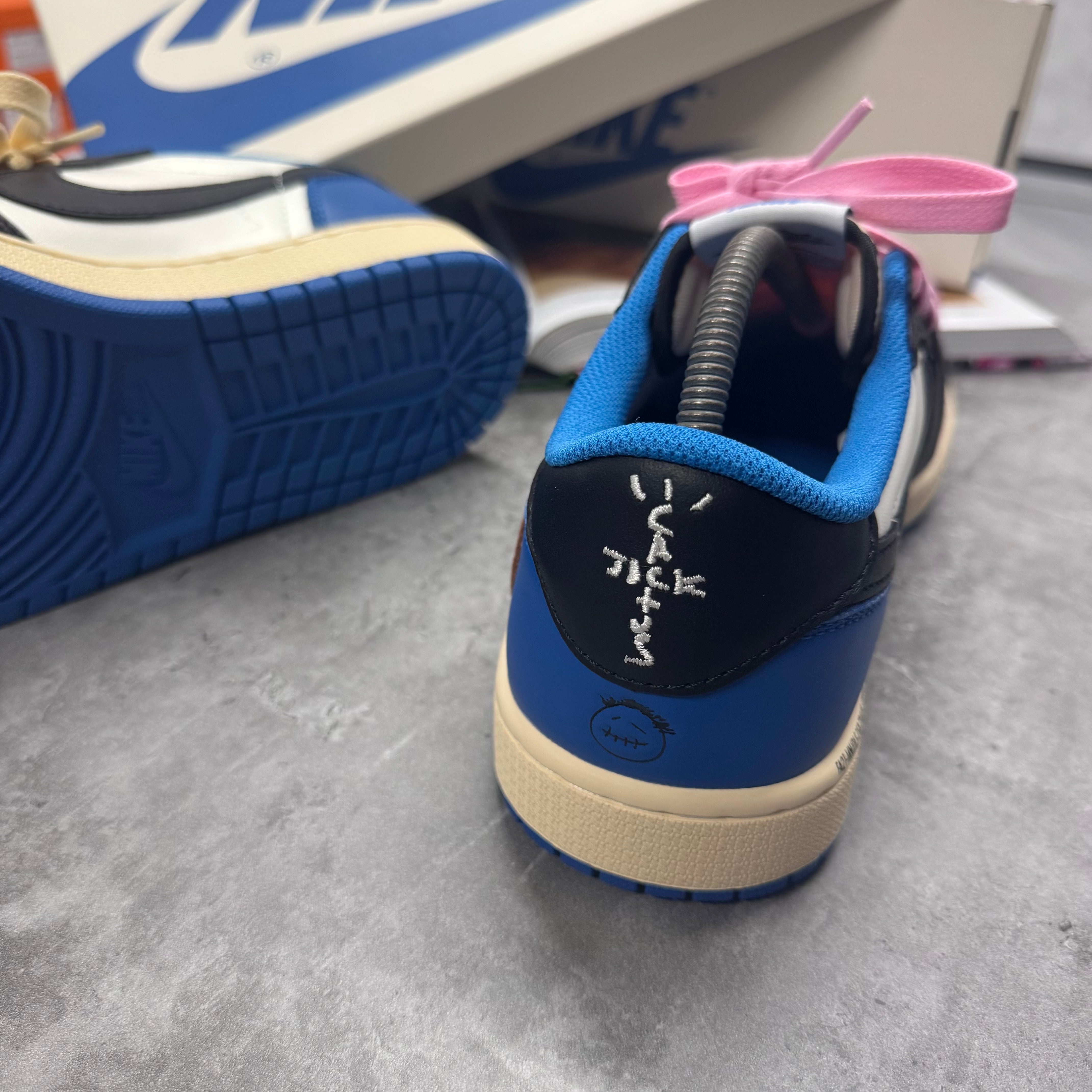 NI X TS JORDAN 1 - FRAGMENT DESIGN