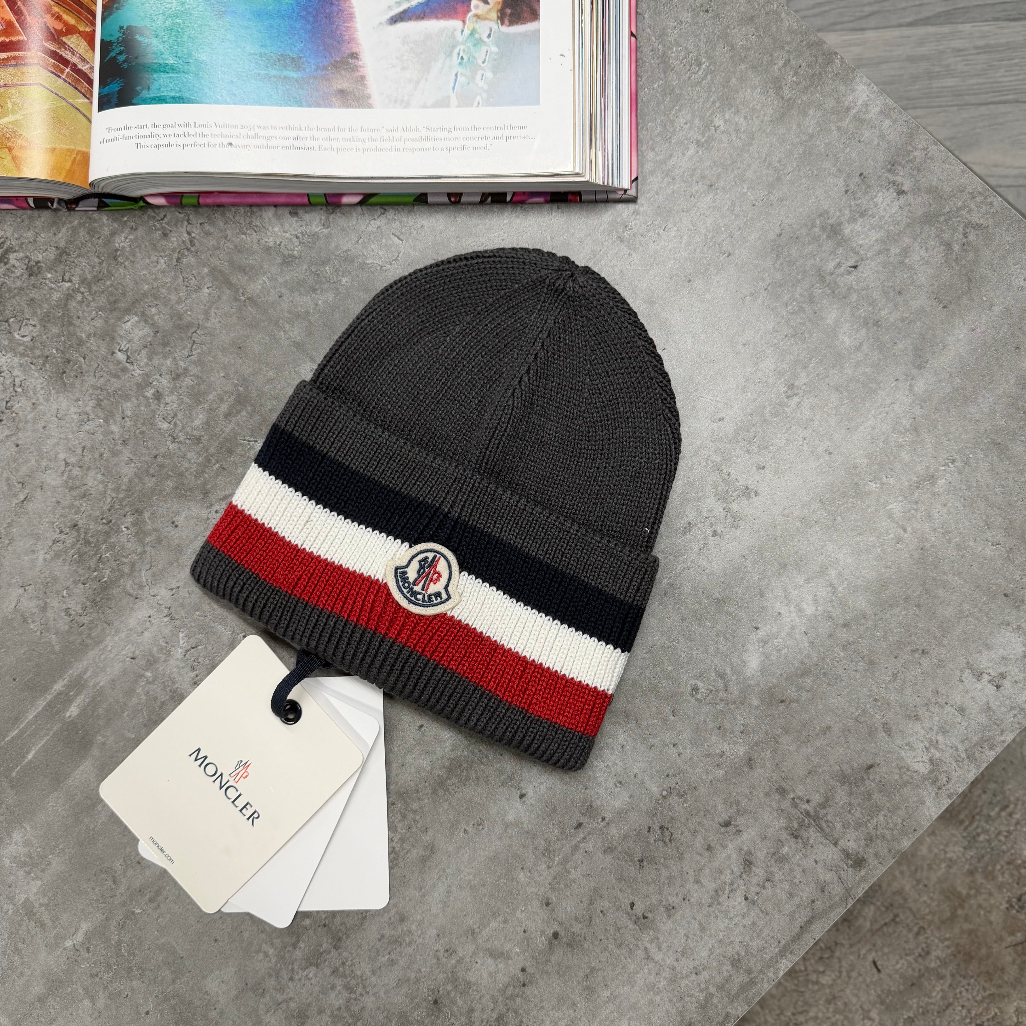 MNCLR BEANIE - CHARCOAL
