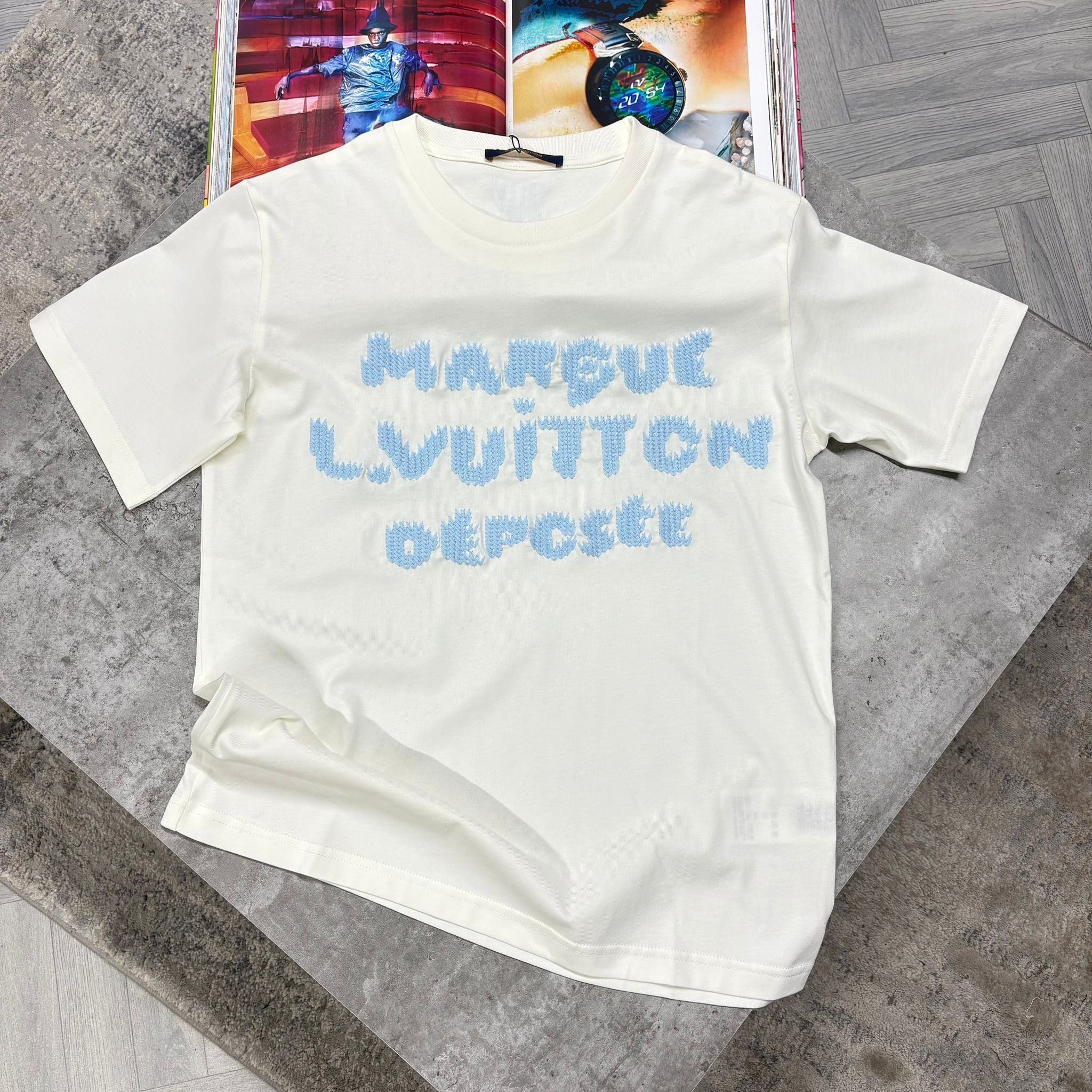 LVE MARQUE T SHIRT - WHITE