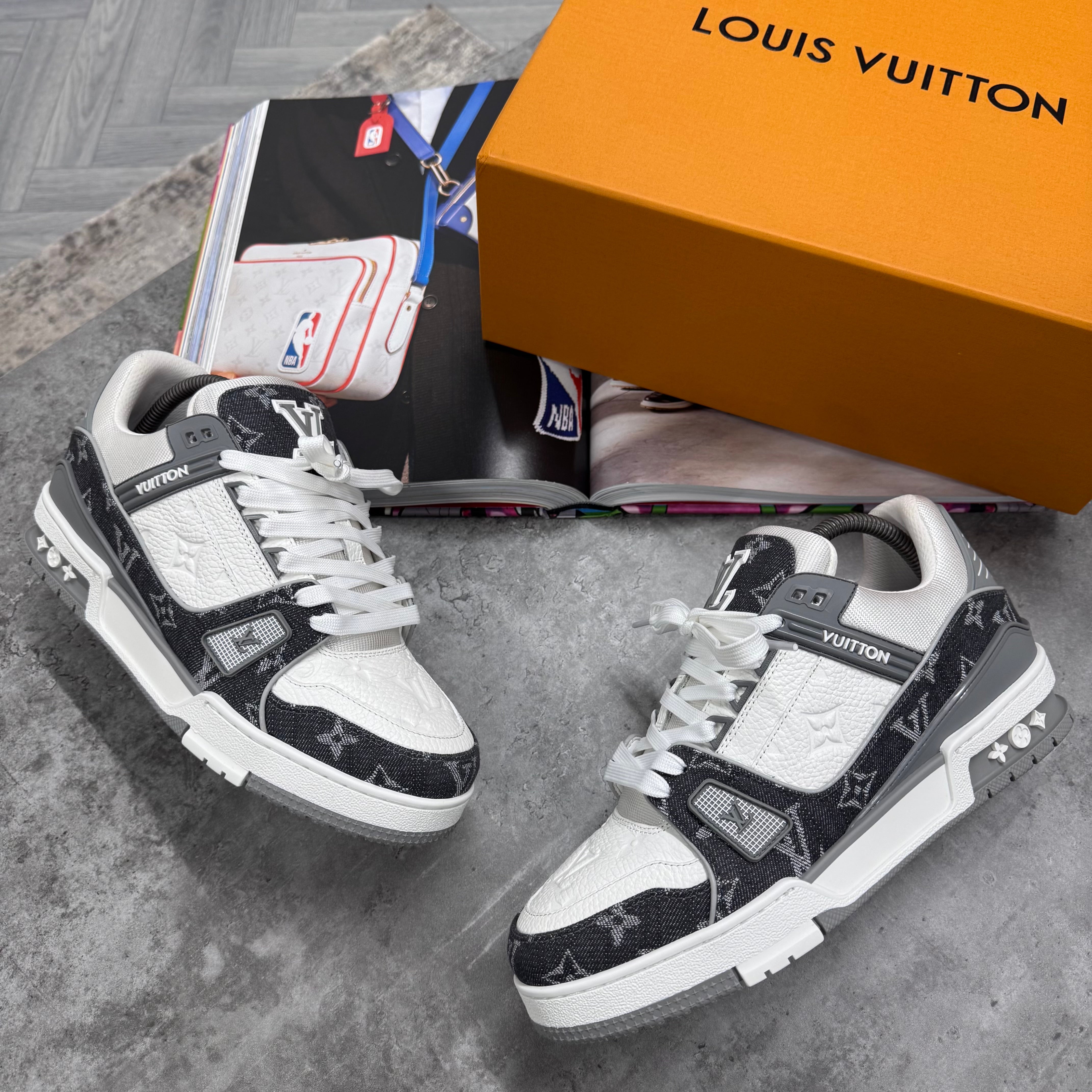 LVE TRAINER - WHITE / GREY