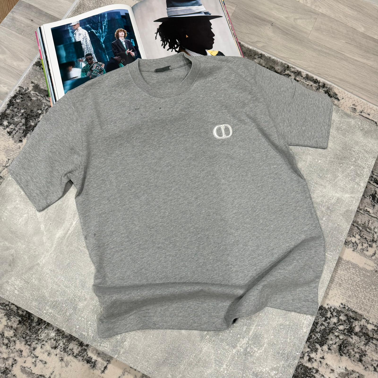 CD LOGO T-SHIRT - GREY