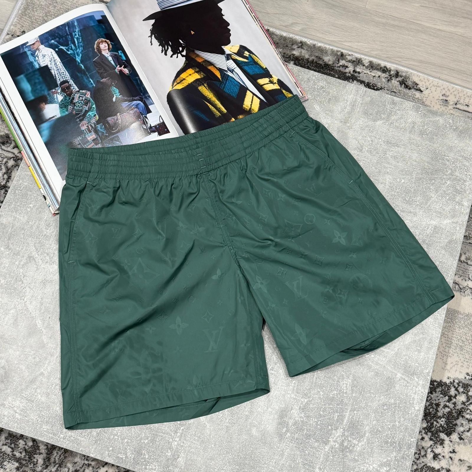 LVE SWIM SHORTS - GREEN