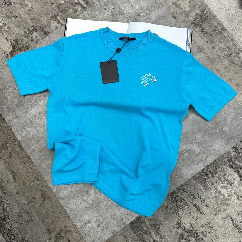 LVE PIN T SHIRT - BLUE ( pre order)