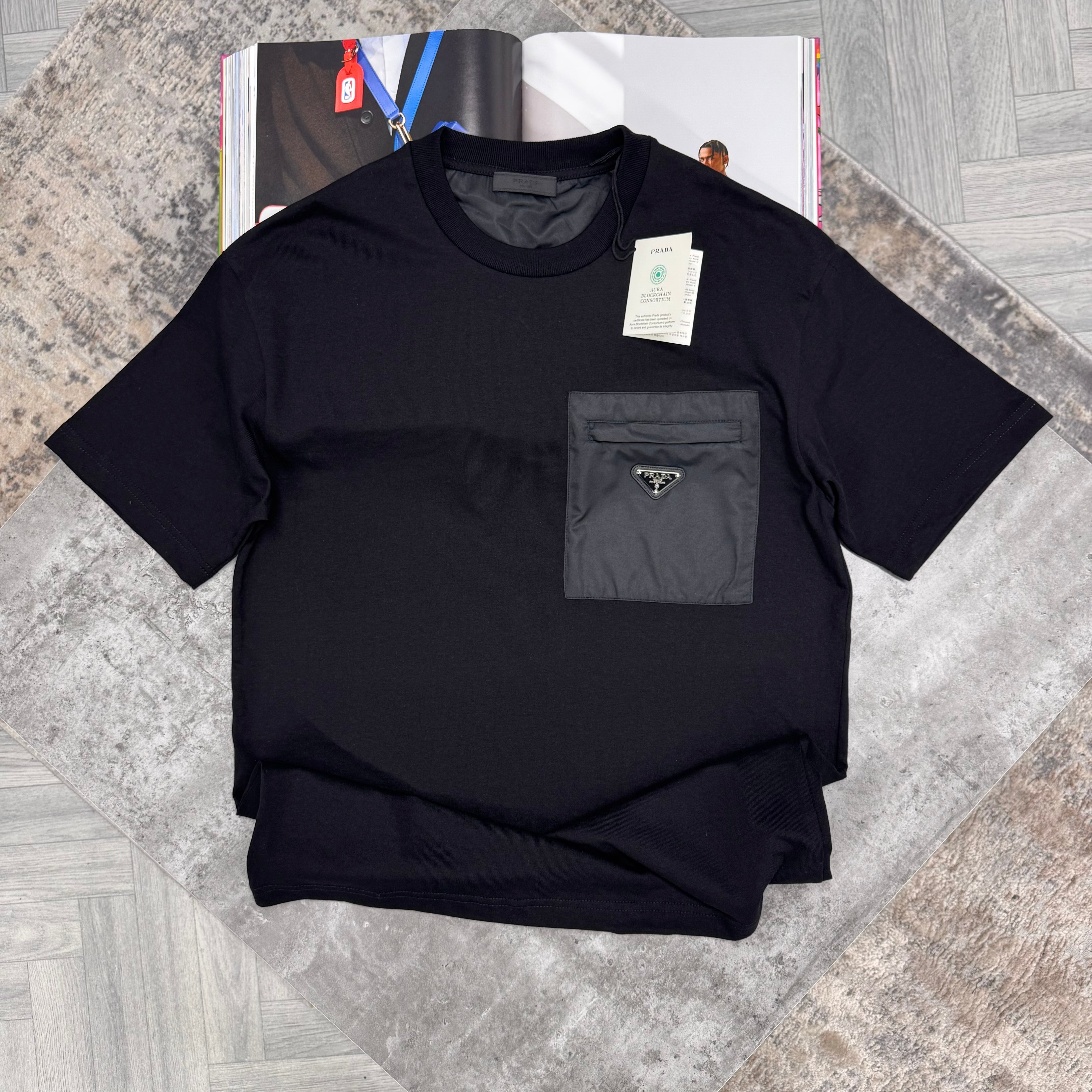 PDA POCKET T SHIRT - BLACK