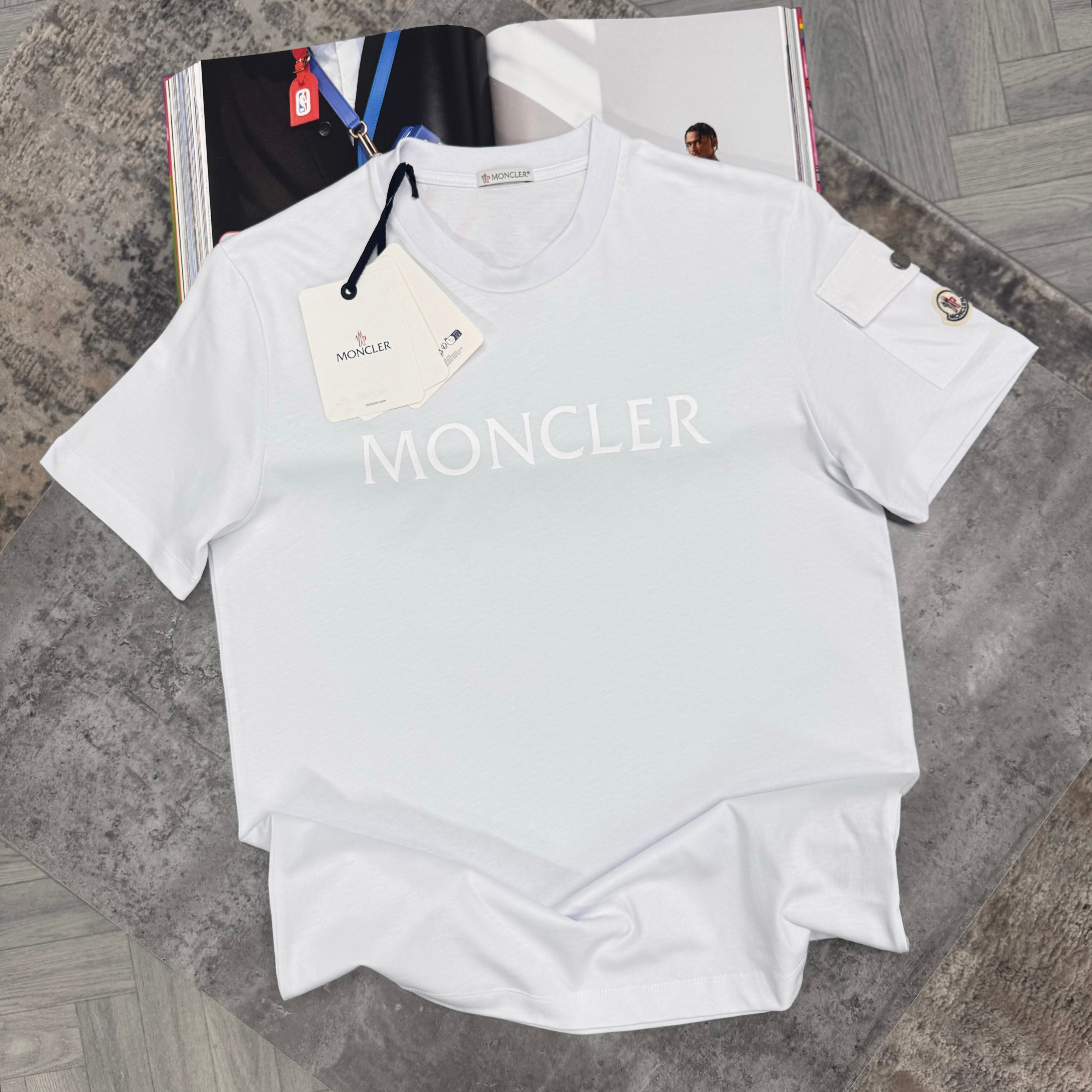MNCLR POCKET LOGO T SHIRT - WHITE