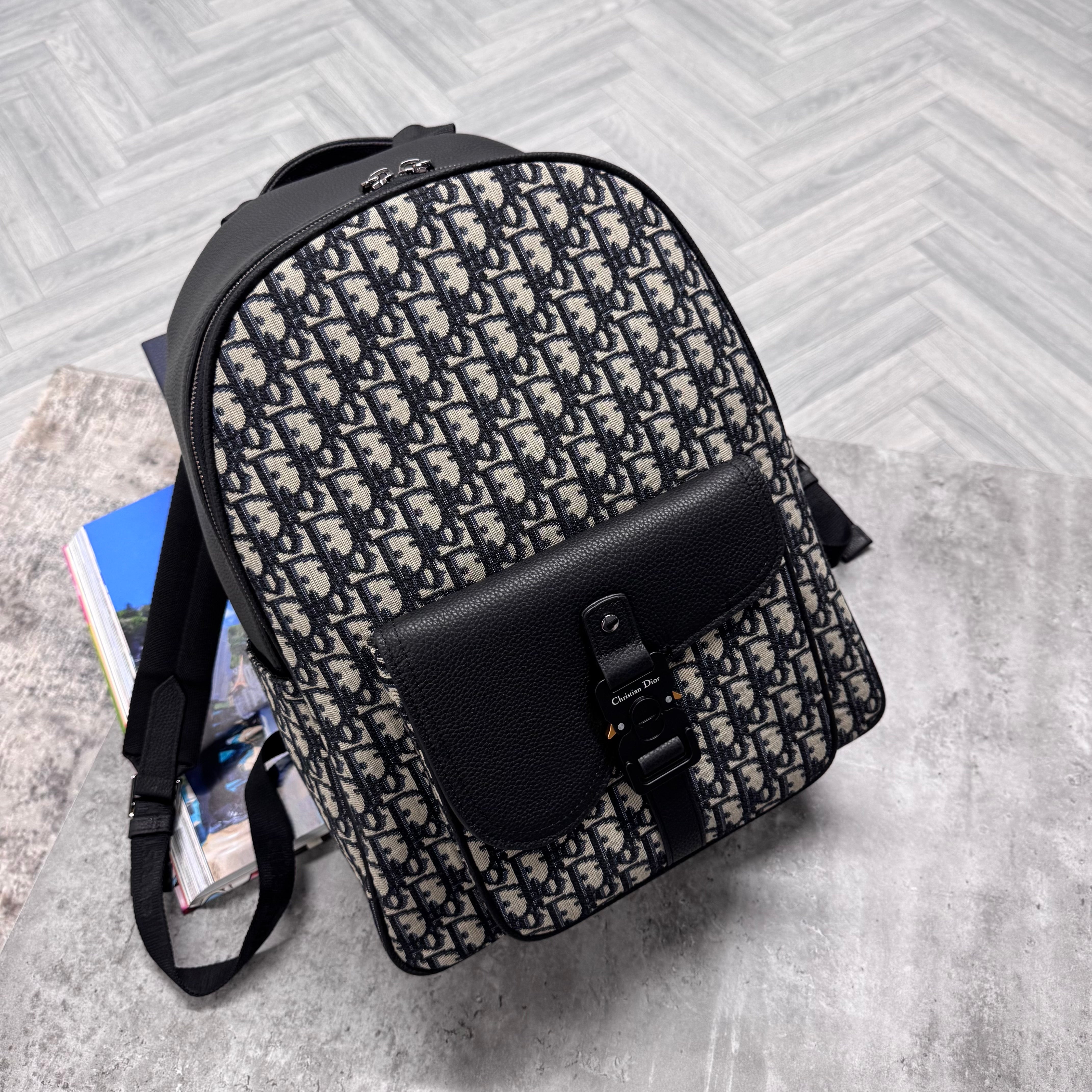 CD SADDLE BACKPACK - CREAM