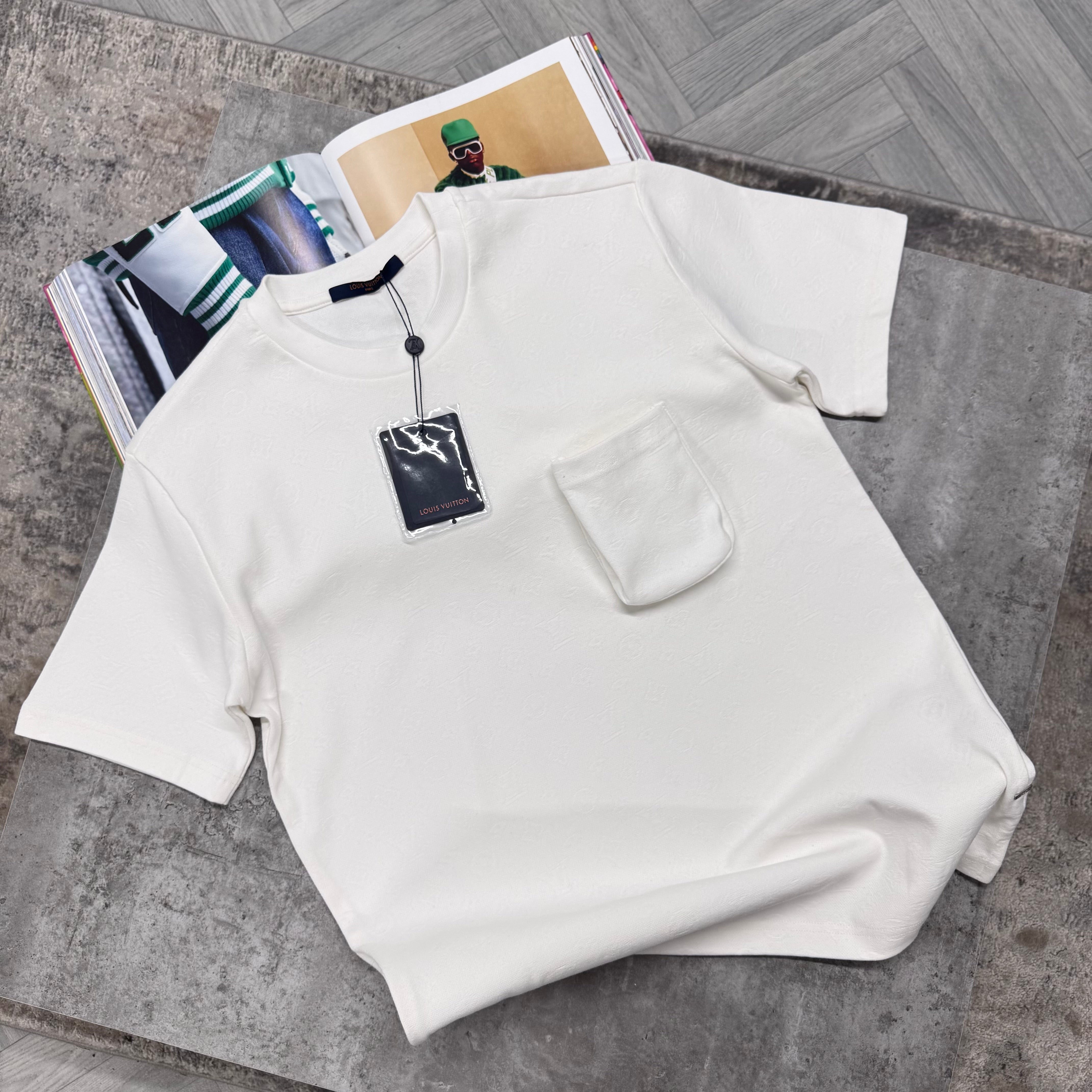 LVE MONOGRAM POCKET SHIRT - WHITE