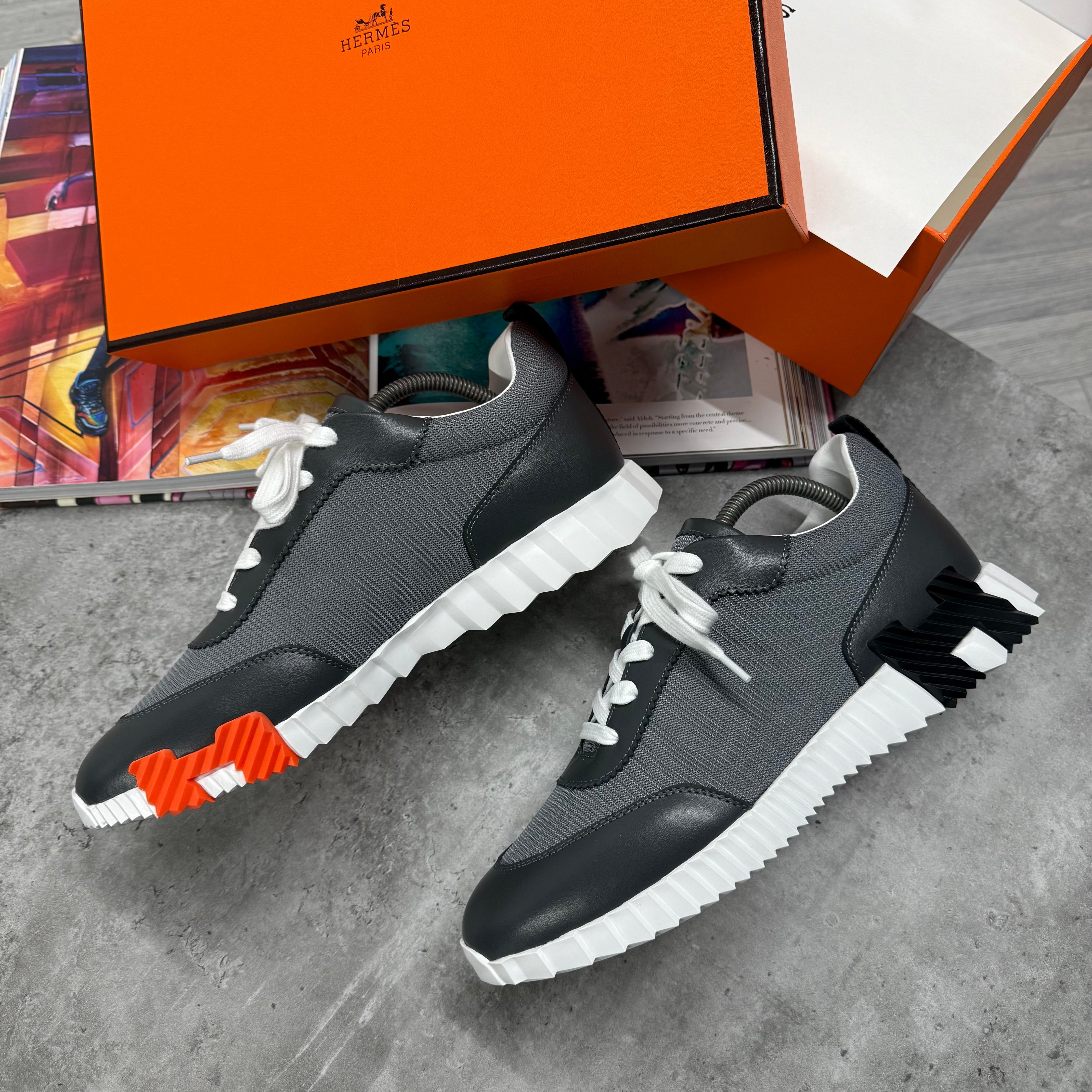 (PRE ORDER) H TRAINER - GREY