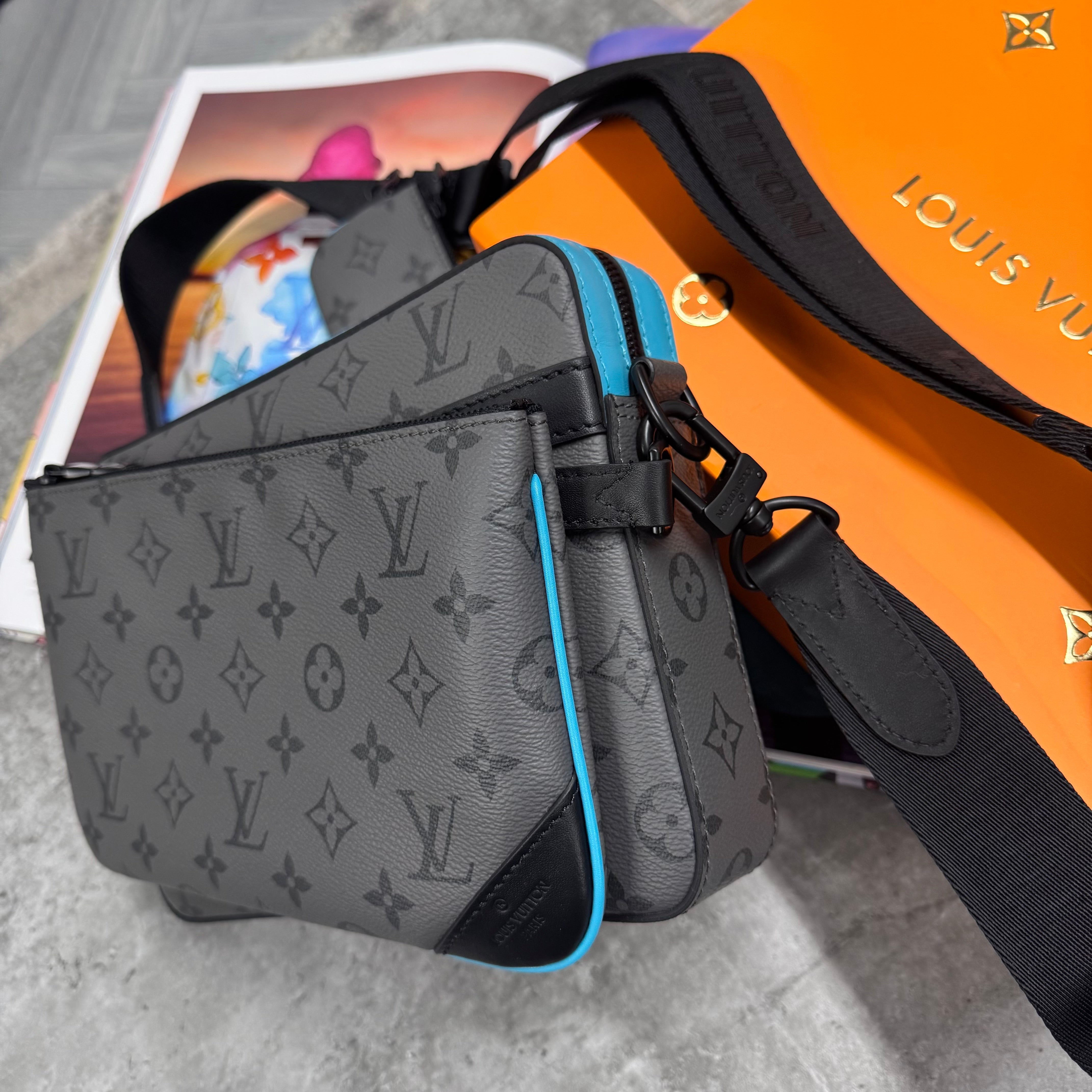 (PRE ORDER) LVE TRIO BAG - GREY / AQUA