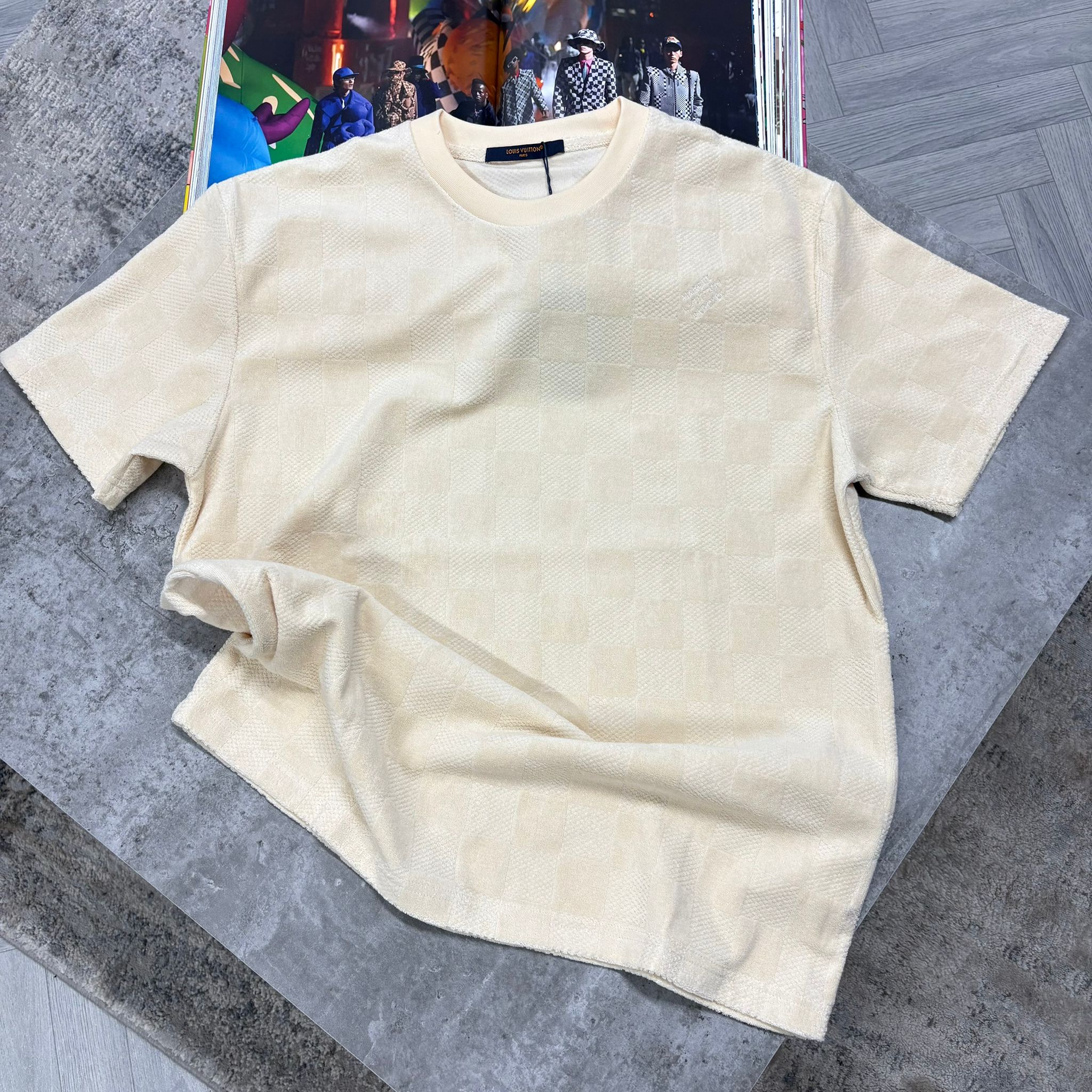 LV T SHIRT - White/Cream