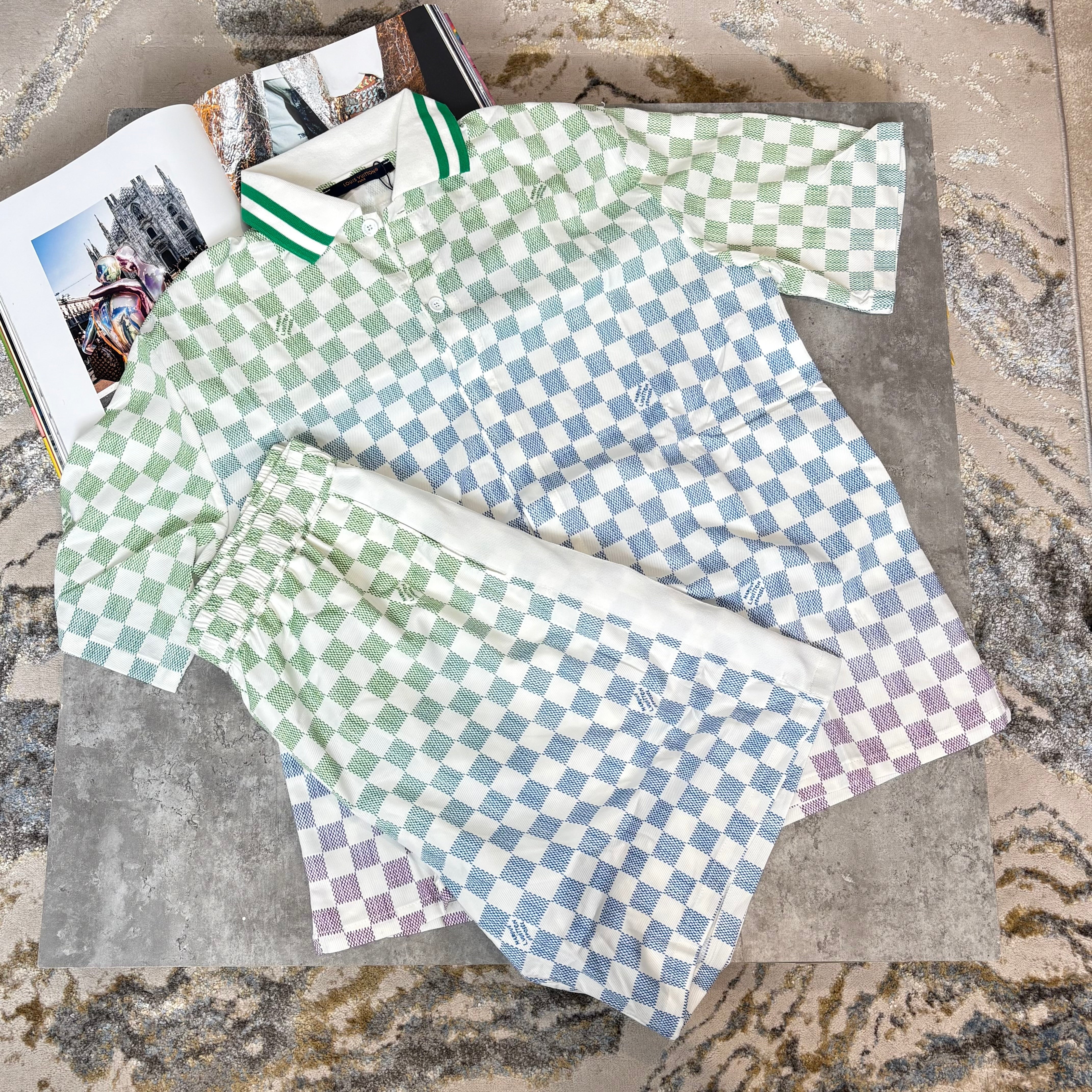 LVE SILK TWINSET ( pre order )