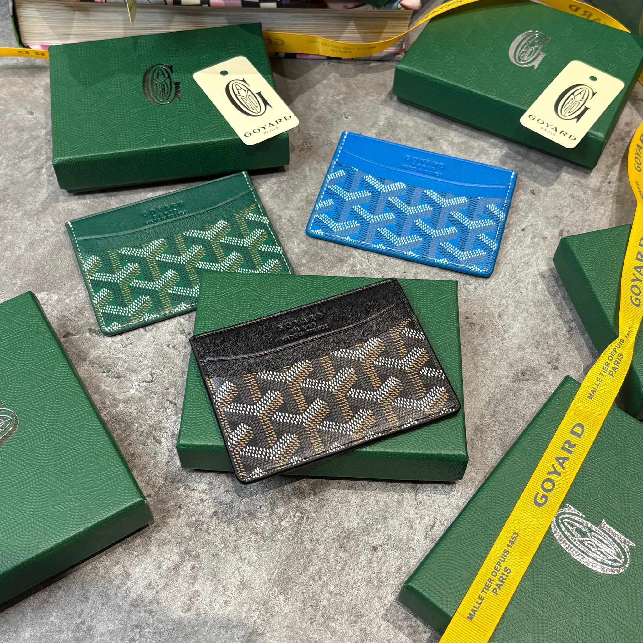 (PRE ORDER) Gyrd Card Holder - Blue