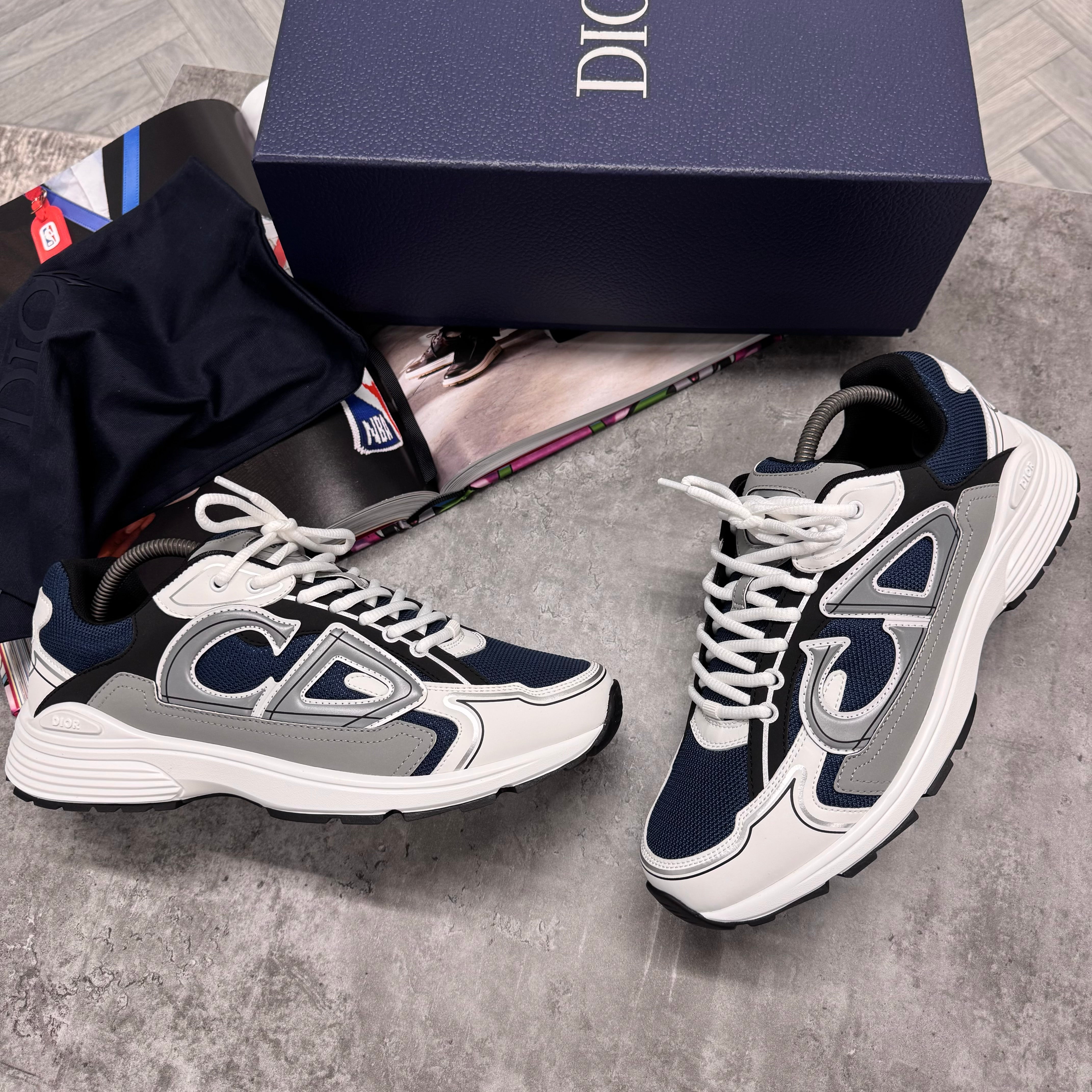 (PRE ORDER) B30 TRAINERS - WHITE / NAVY