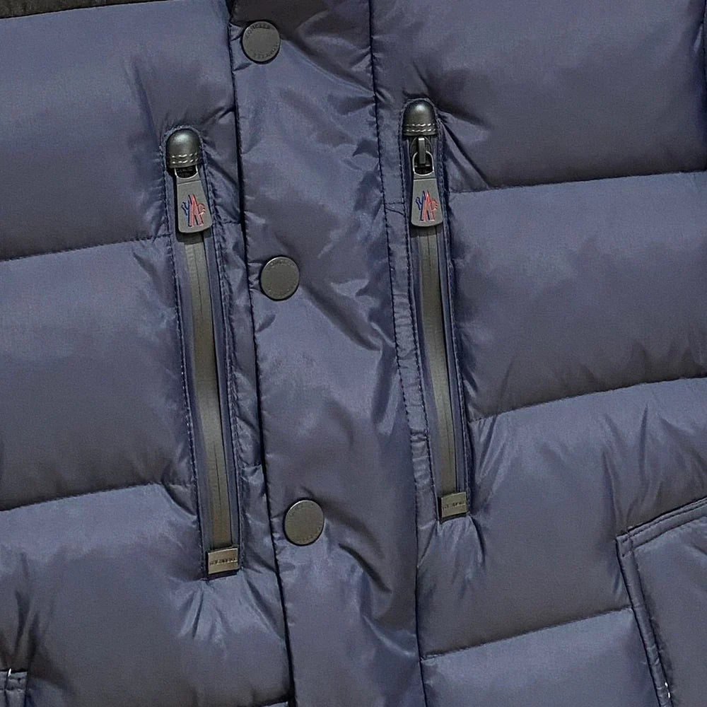 (PRE ORDER) MNCLR GRENOBLE COAT - BLACK & NAVY