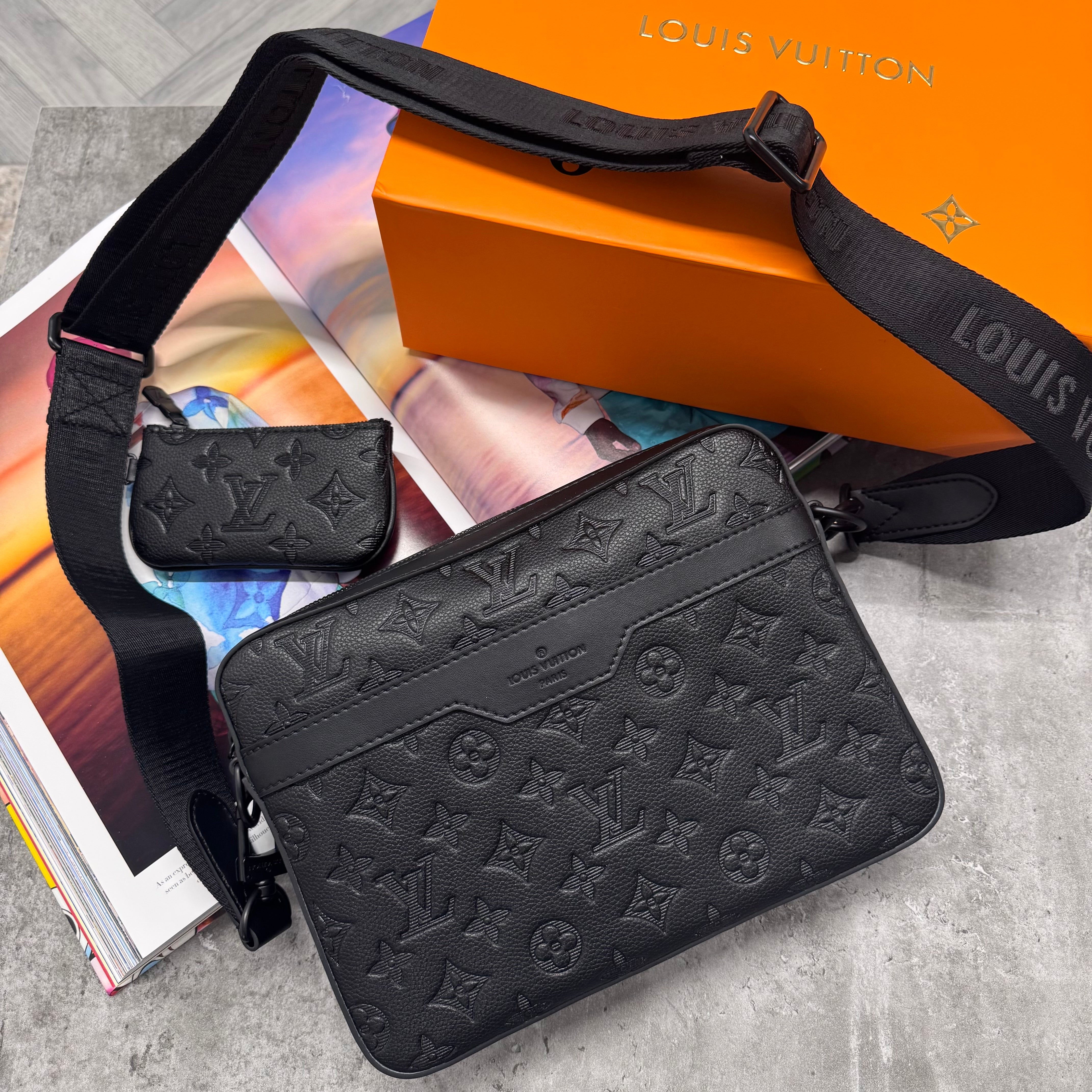 (PRE ORDER) LVE TRIO BAG - BLACK