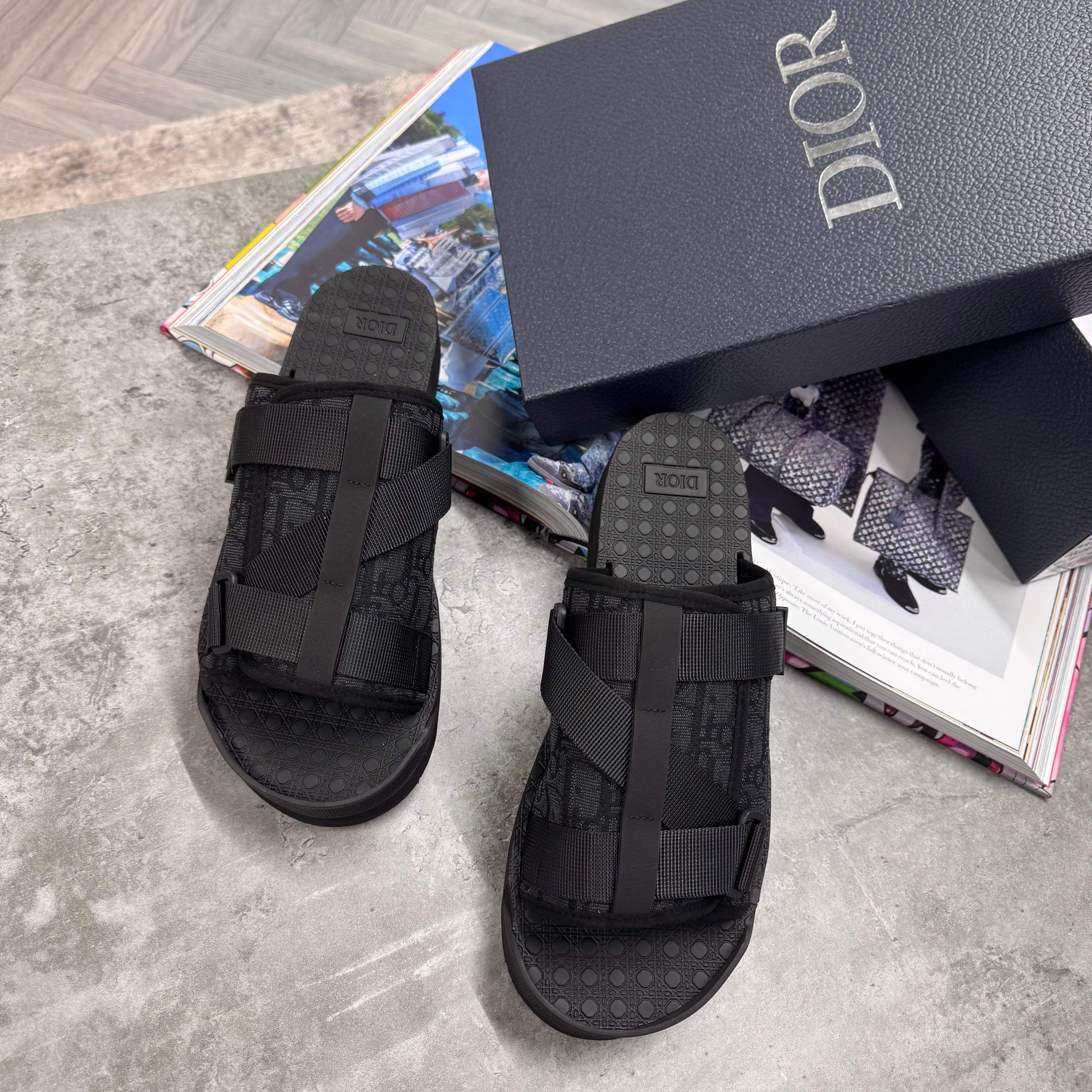 CD OBLIQUE SLIDES - BLACK