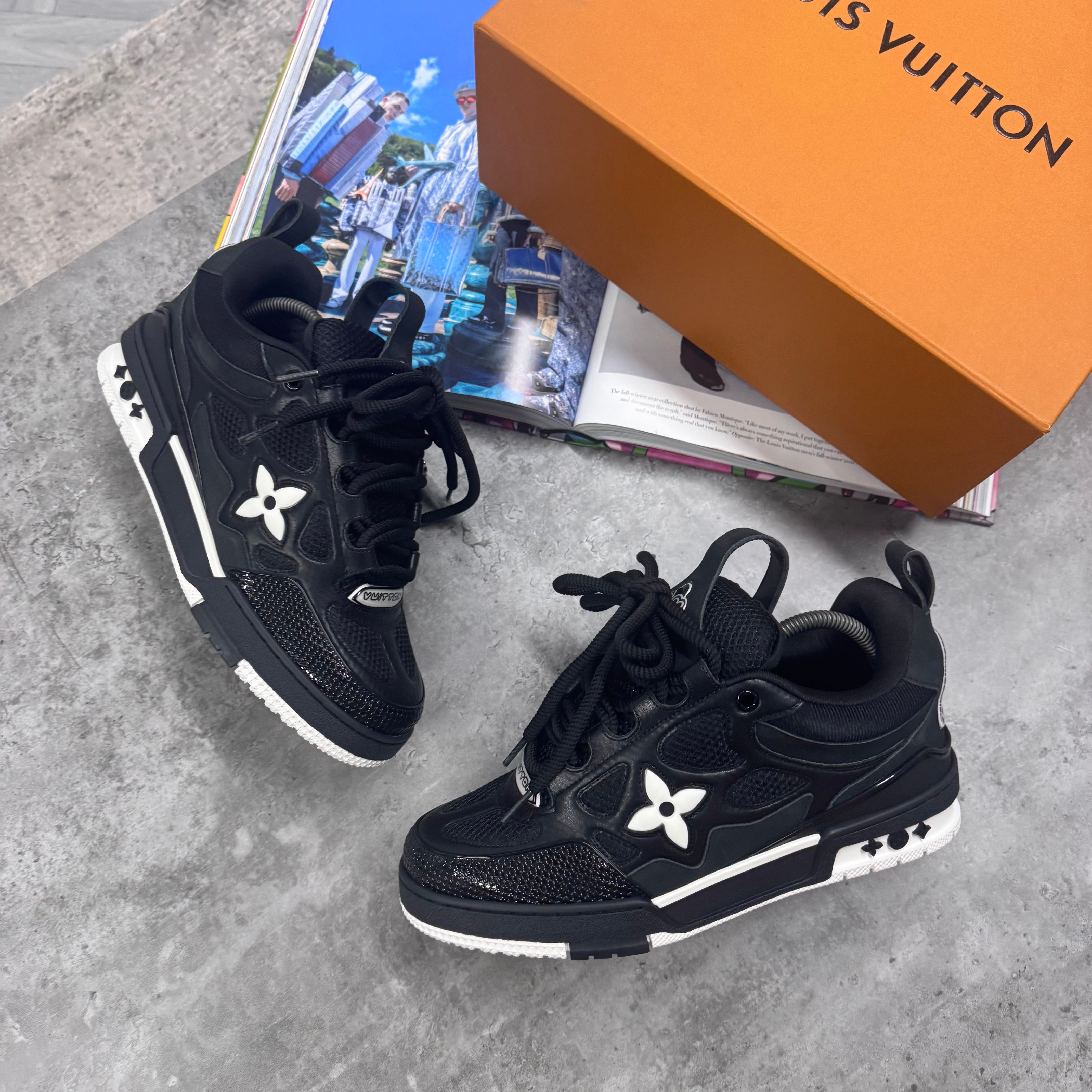 LVE SKATE TRAINER - BLACK / WHITE