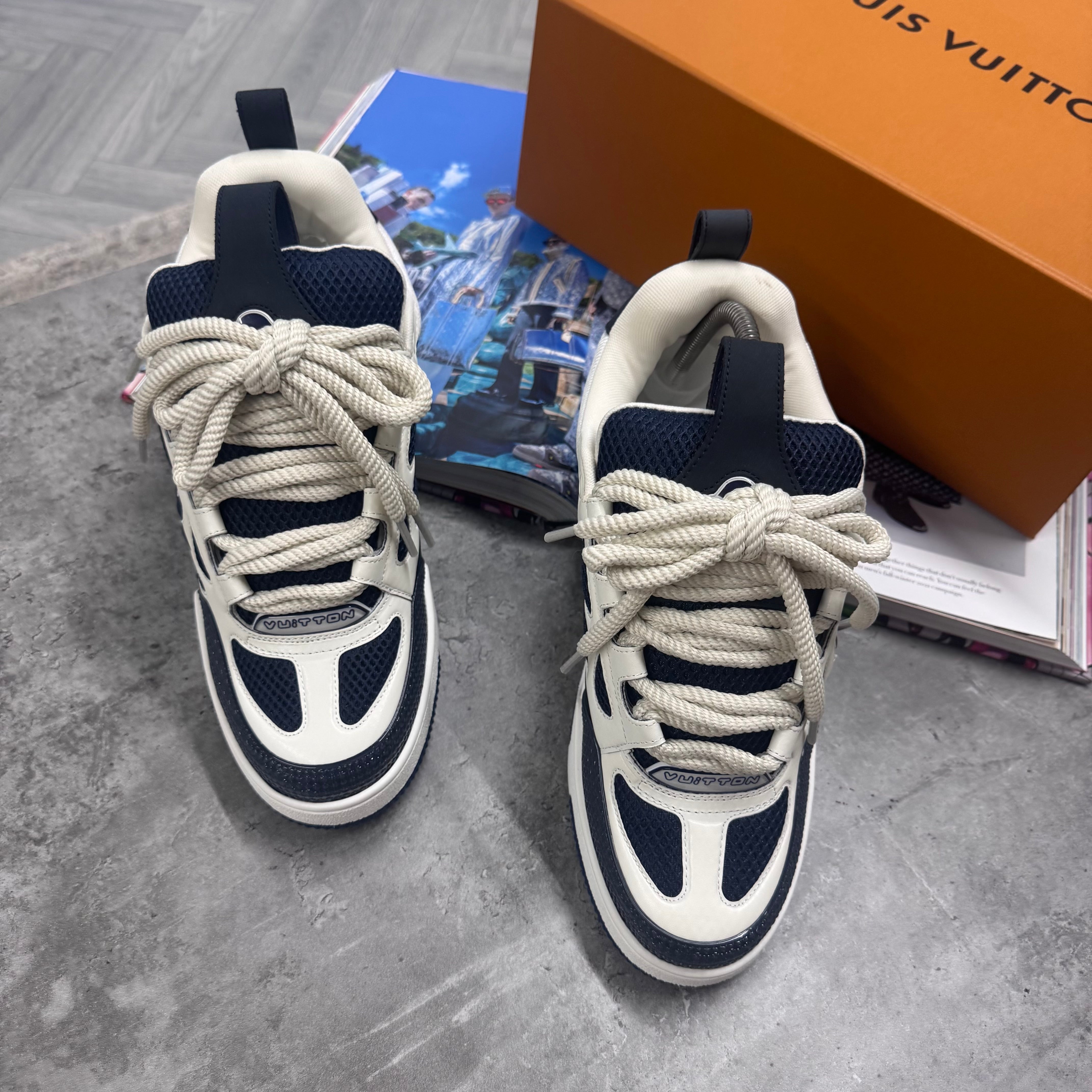 LVE SKATE TRAINER - NAVY