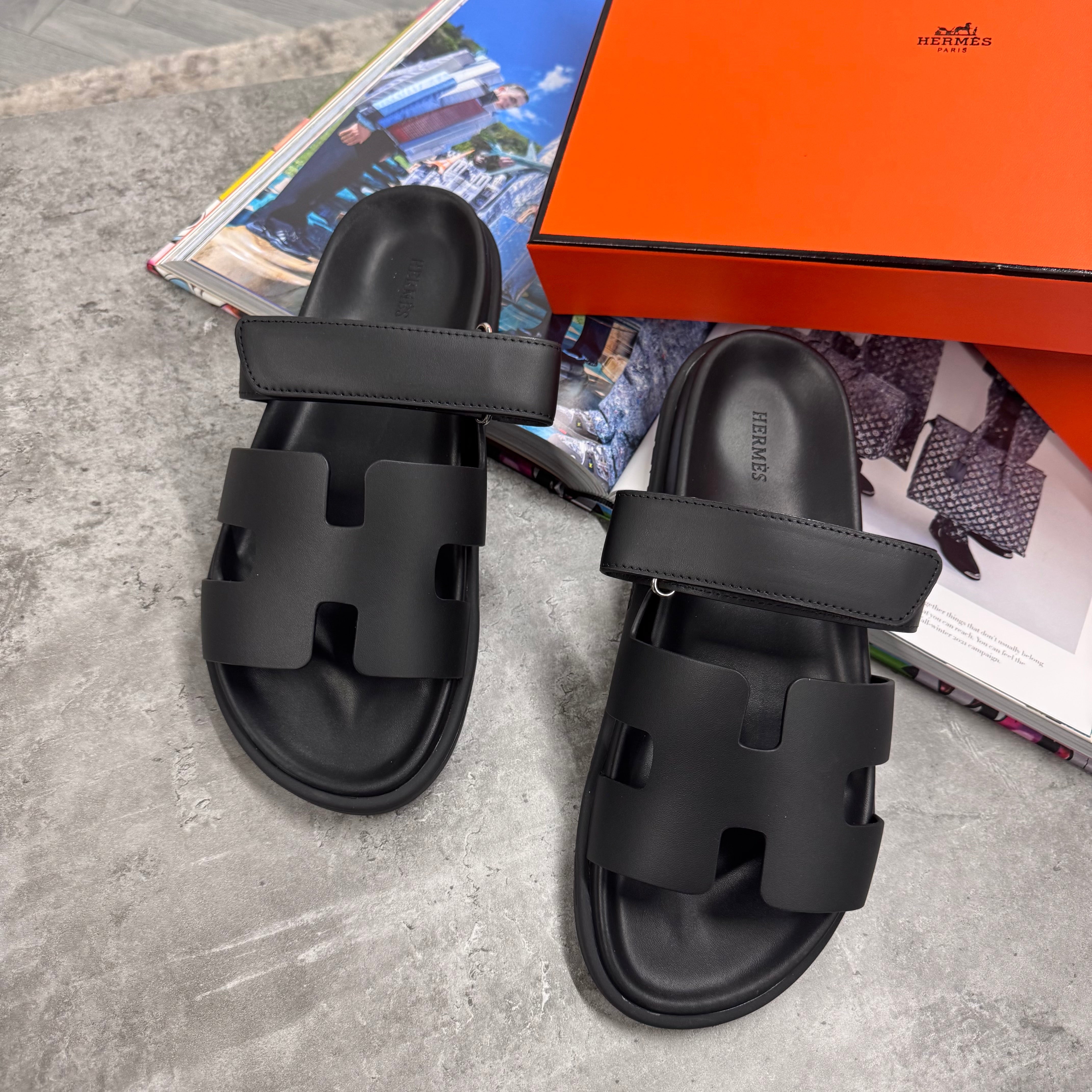 H STRAP SLIDES - BLACK