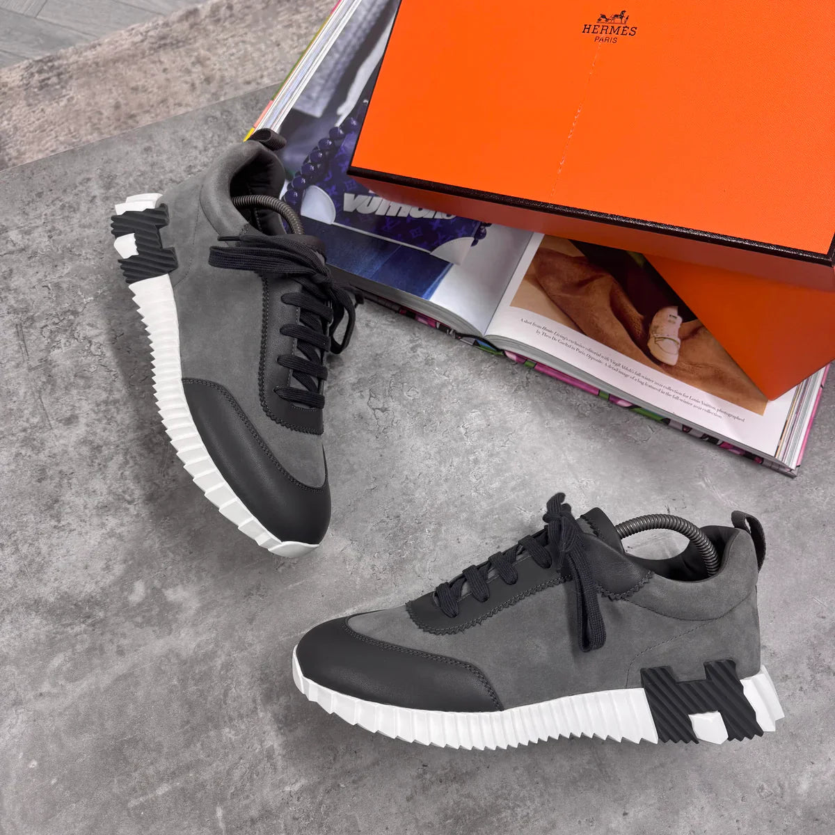(PRE ORDER) H TRAINER - GREY