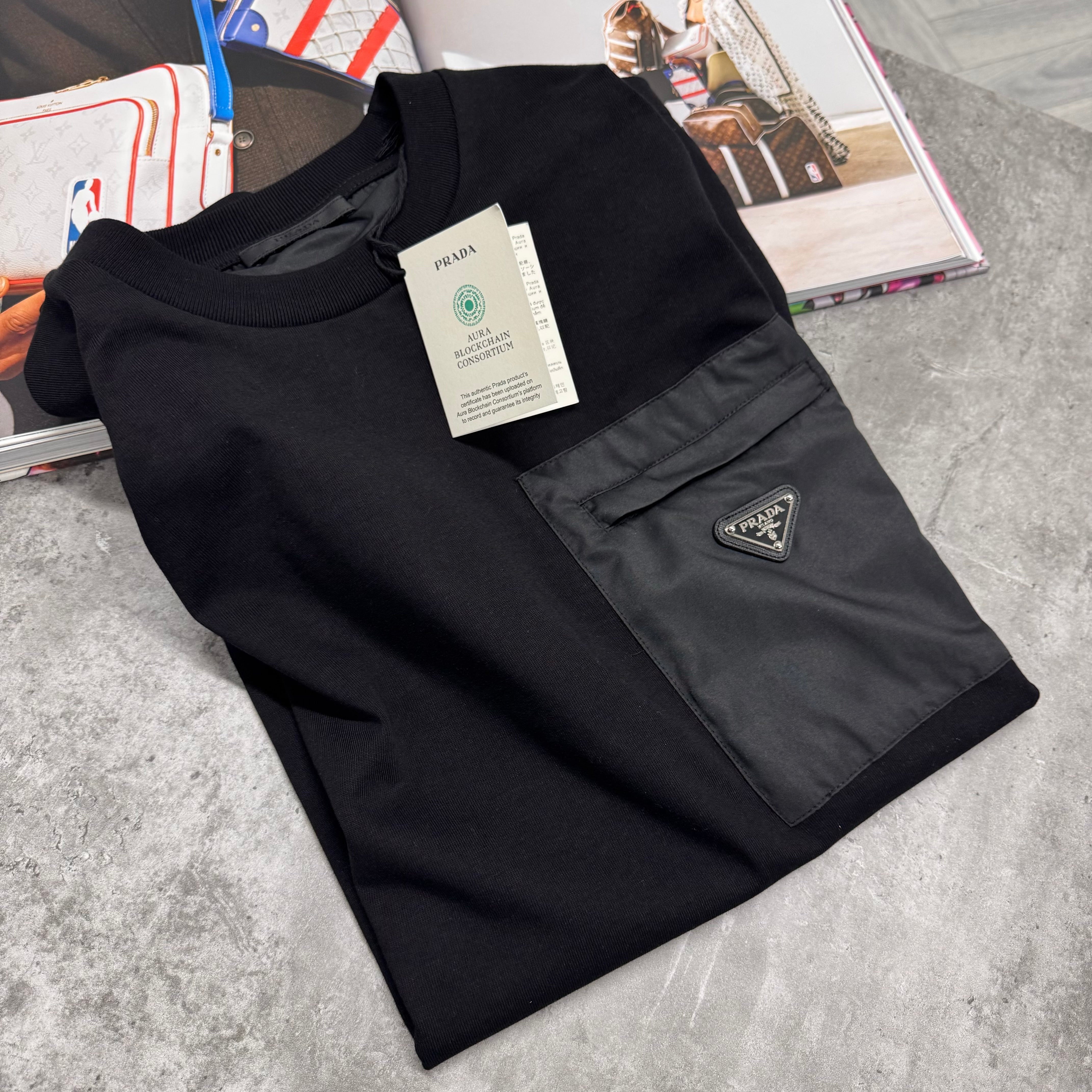 PDA POCKET T SHIRT - BLACK