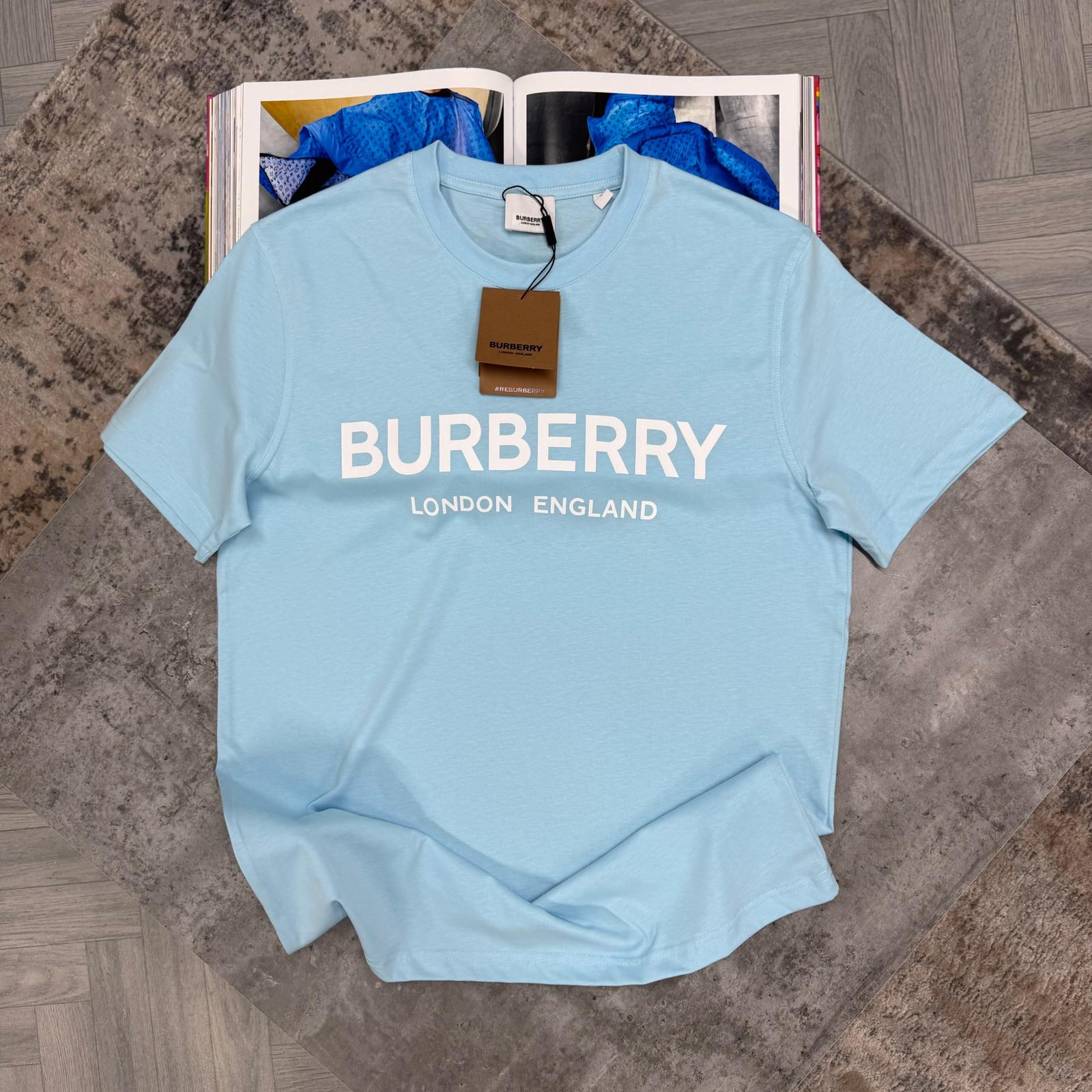 Burb - T-Shirt - light blue