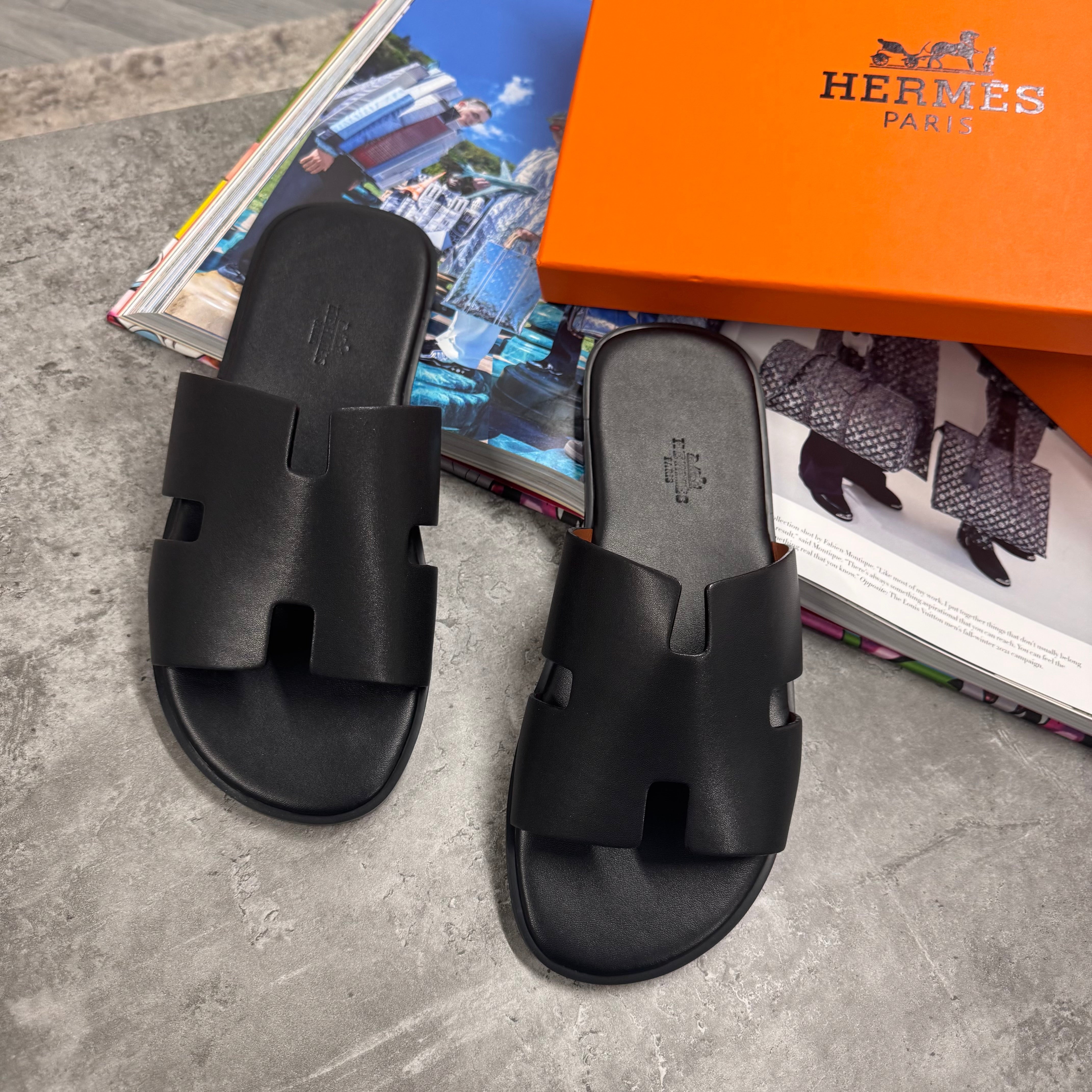 (PRE ORDER) HMES SLIDES - BLACK