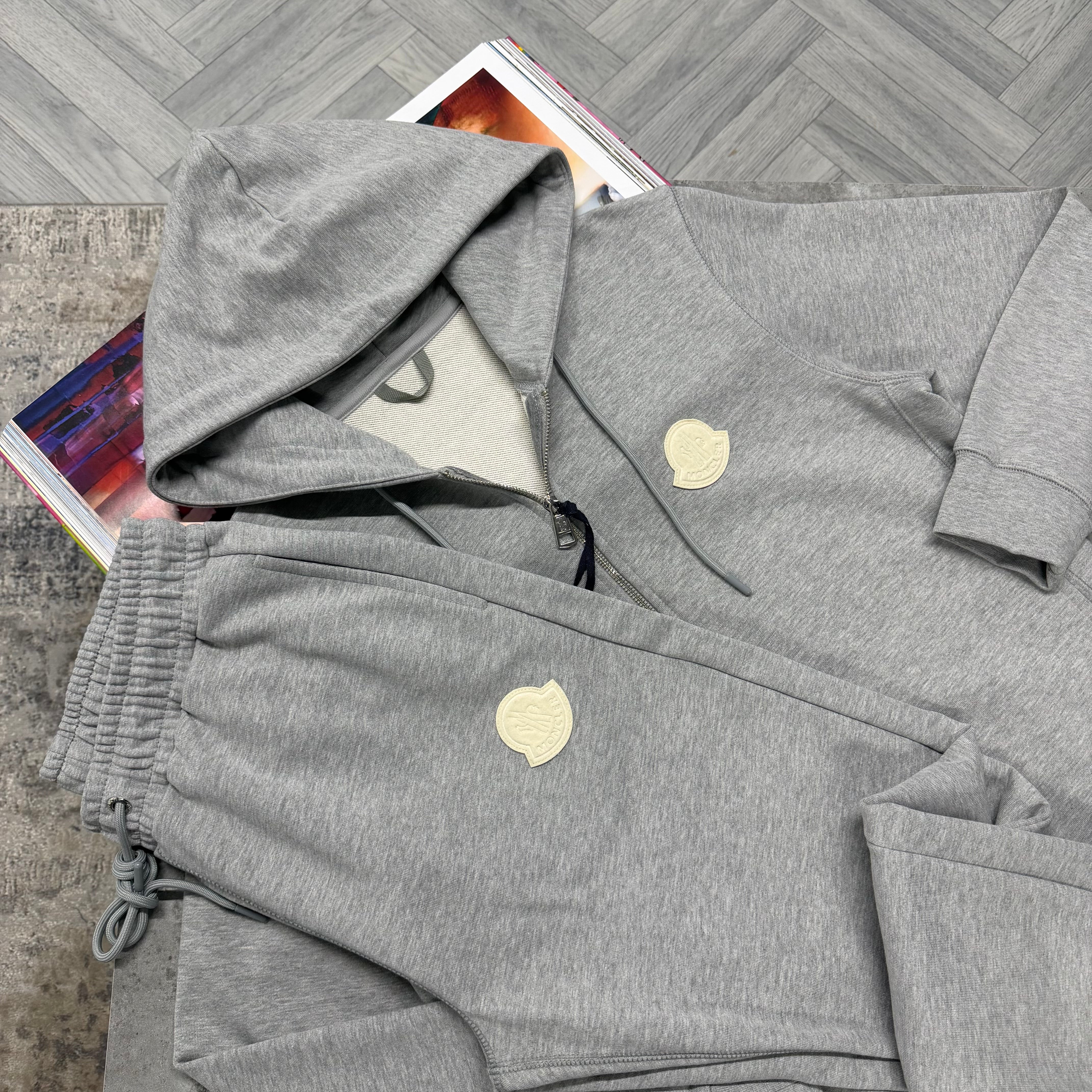 MNCLR FULL ZIP TRACKSUIT - GREY