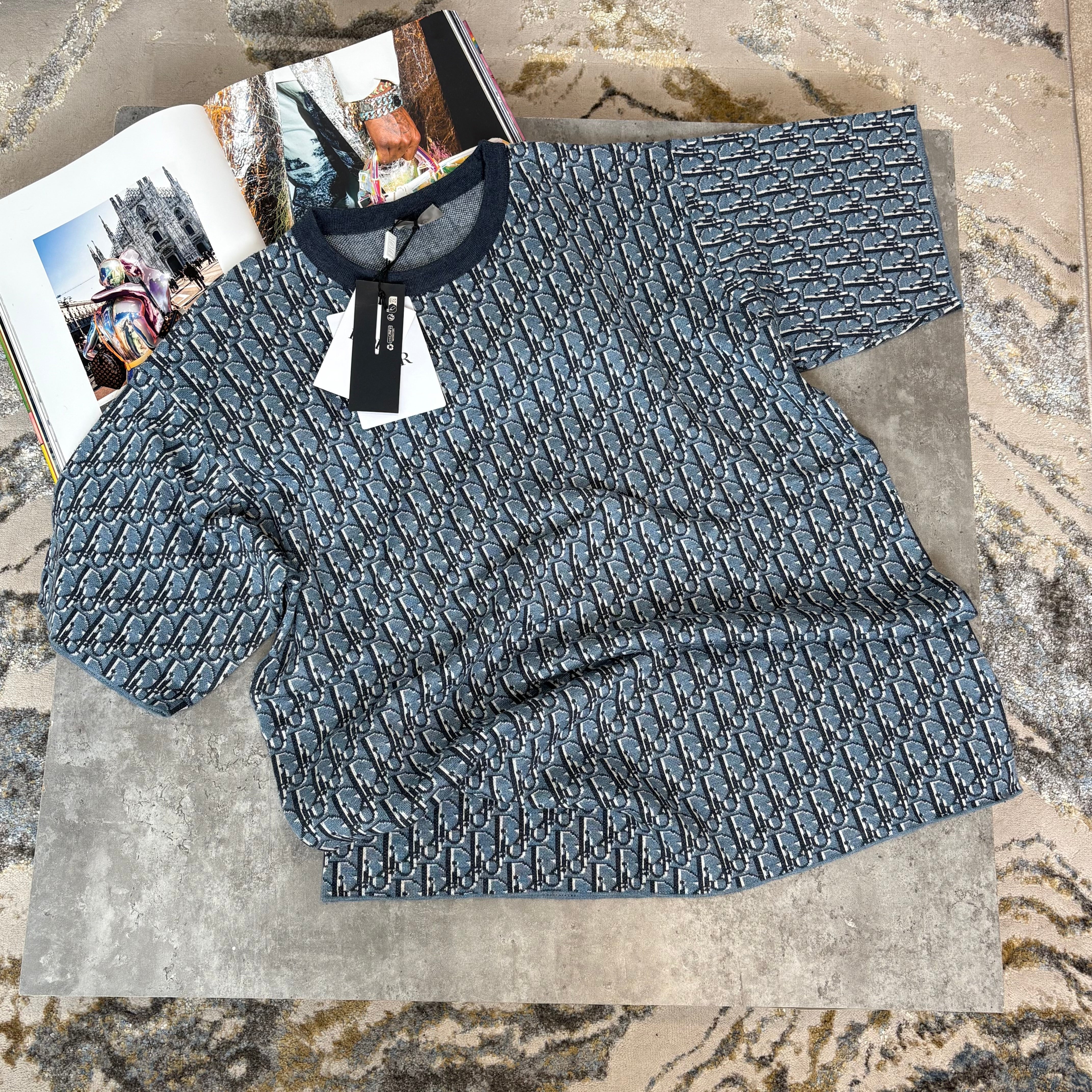 CD knitted oblique T SHIRT -  ( pre order )