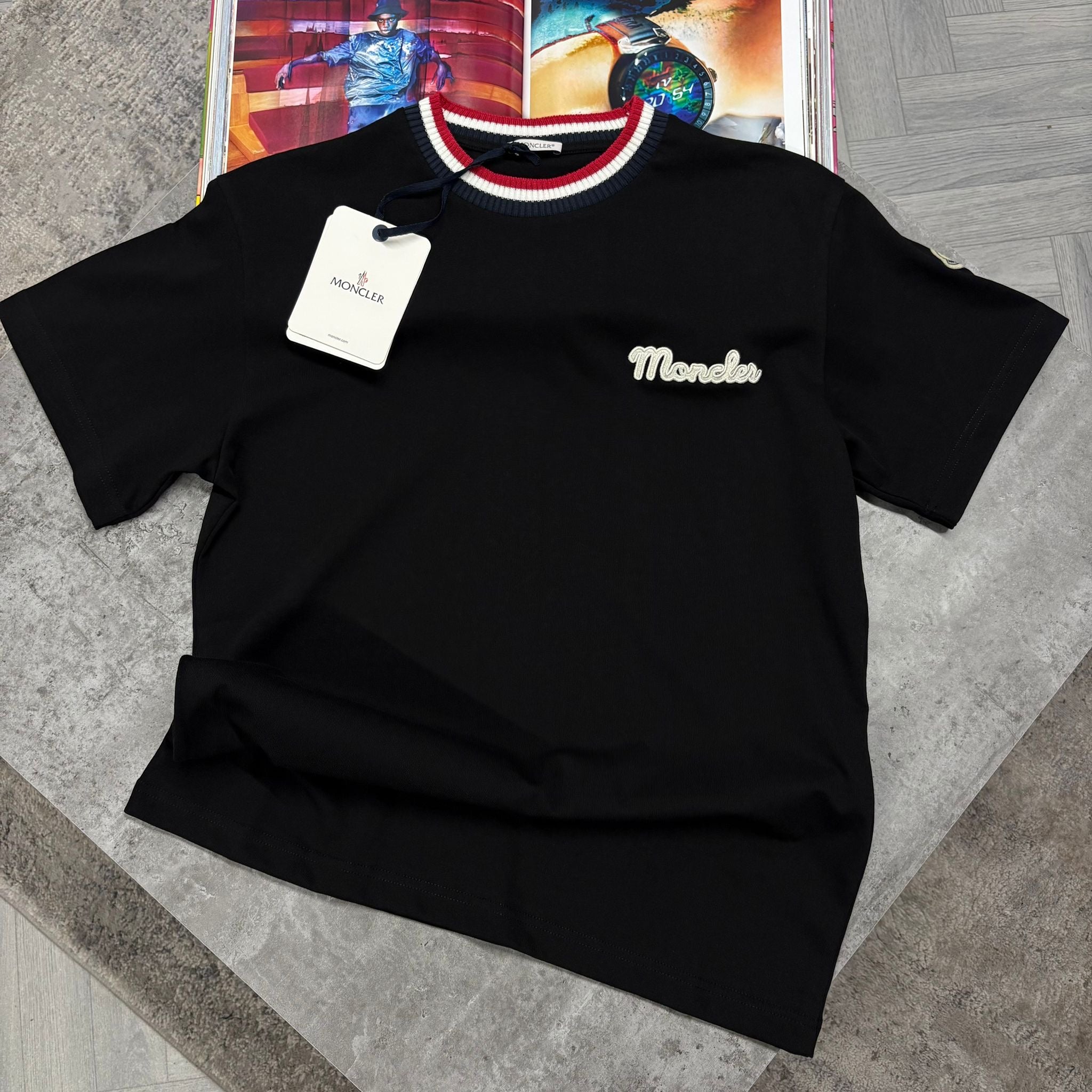 MNCLR STRIPE COLLAR T SHIRT - BLACK