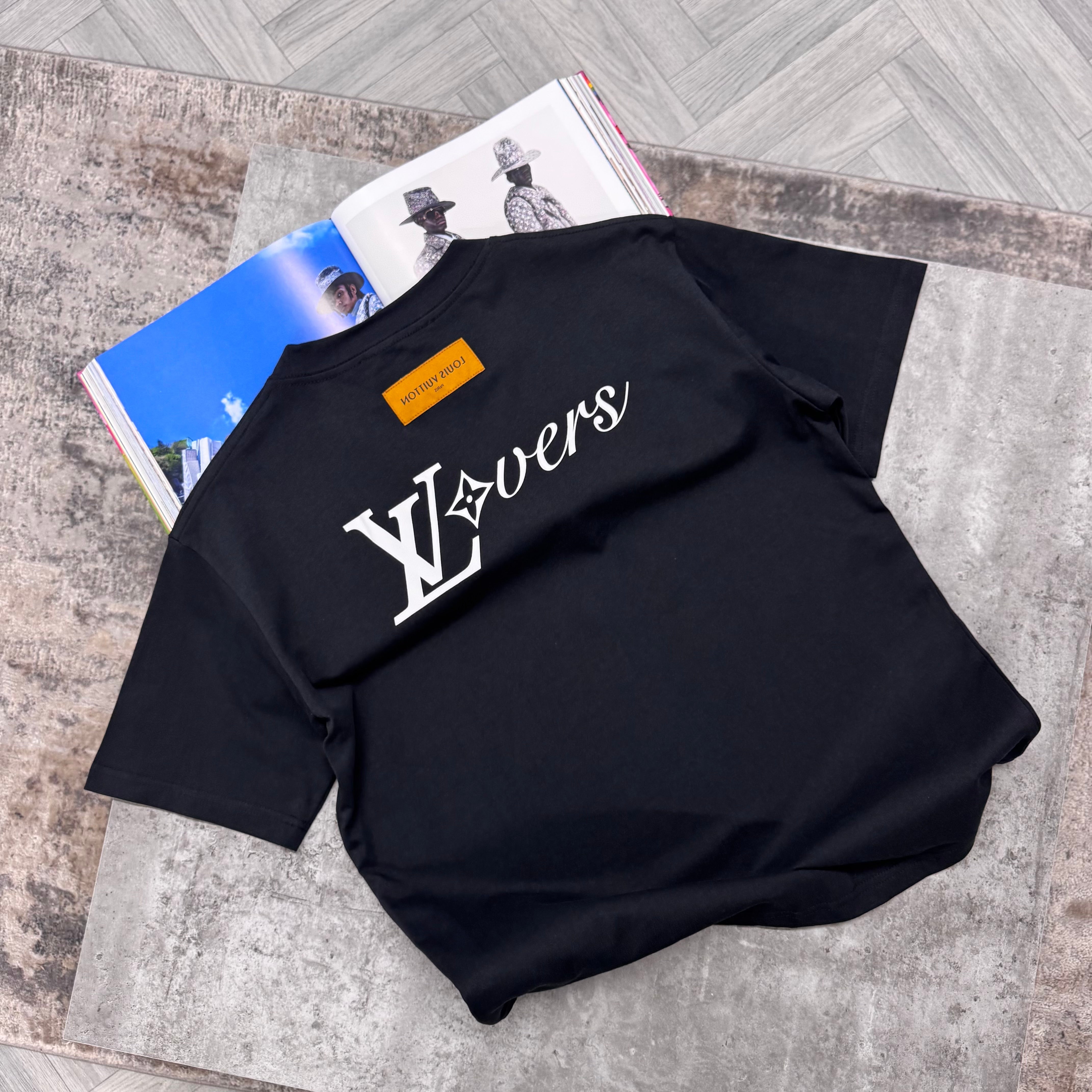 LVE EQUIPE LOVERS T SHIRT - BLACK