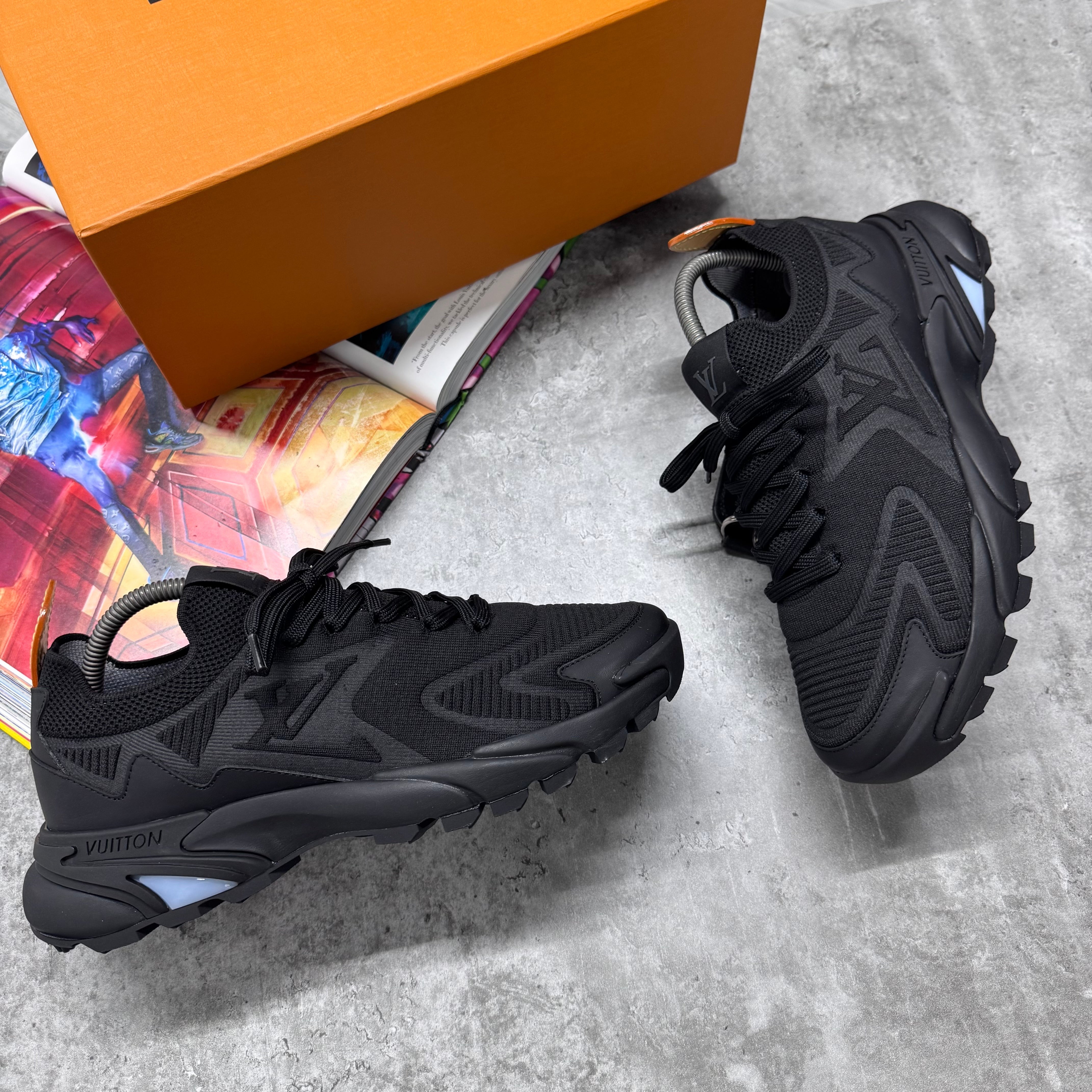 LVE TACTIC TRAINER - BLACK