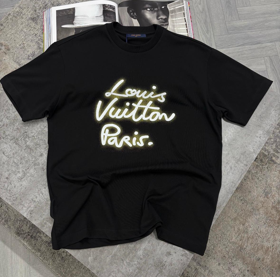 LVE SPRAY T SHIRT - BLACK