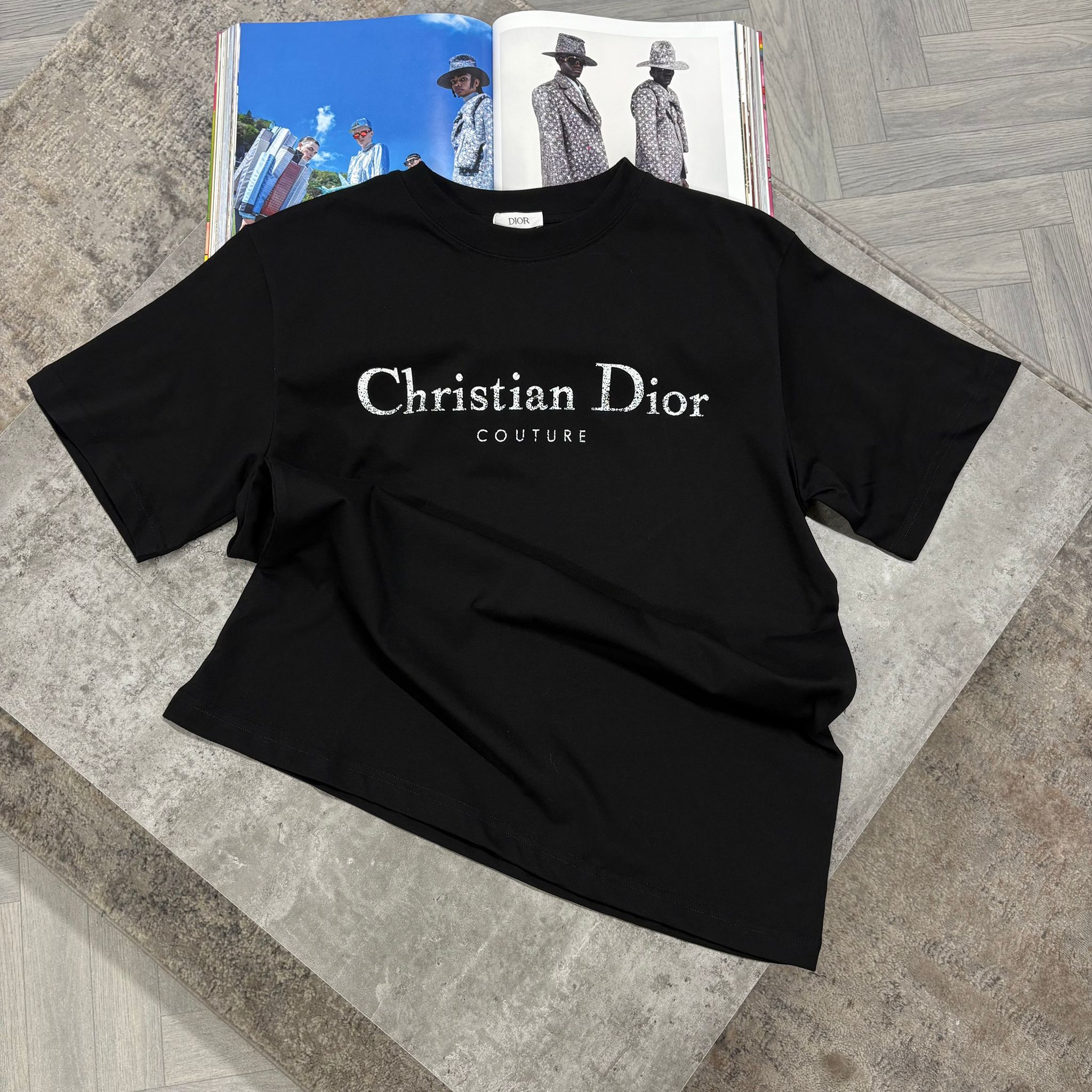 CD COUTURE T SHIRT - BLACK