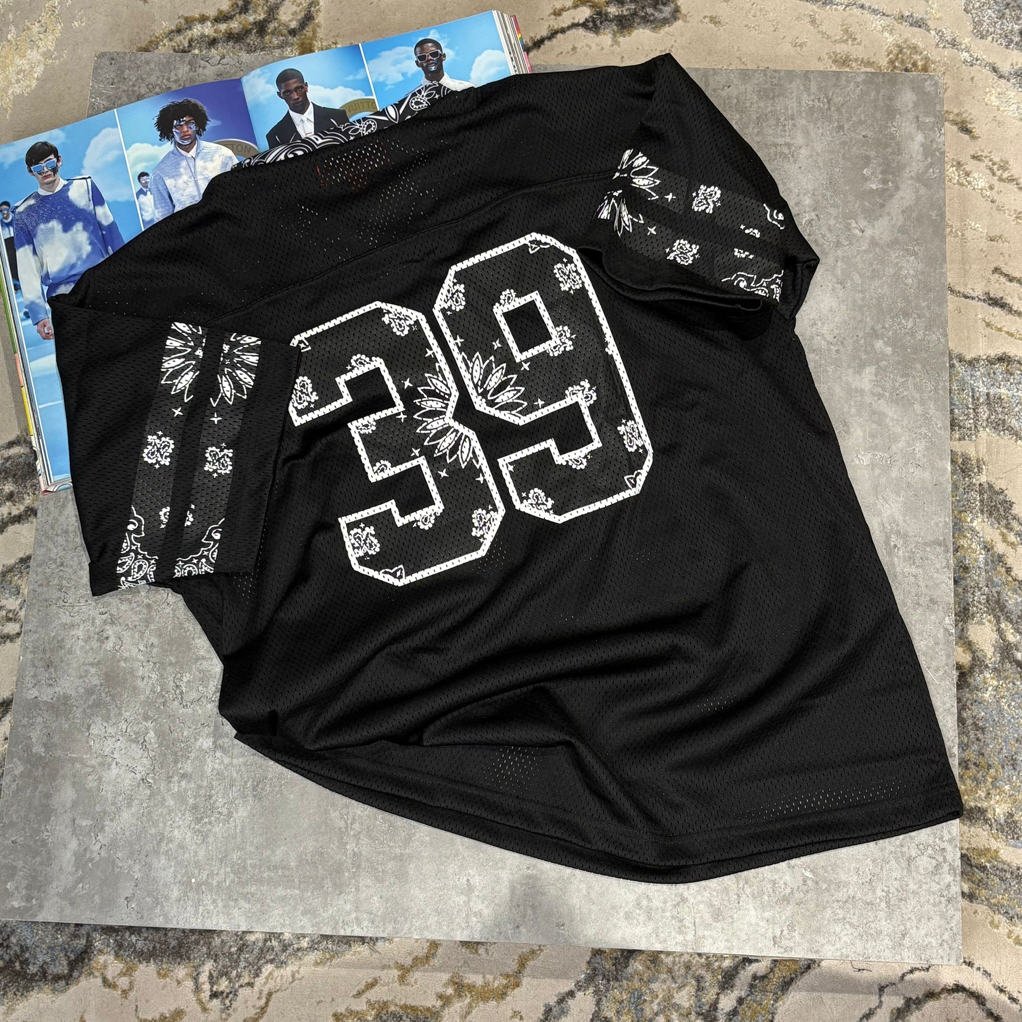 SUP SHORT SLEEVE T SHIRT - BLACK ( pre order )