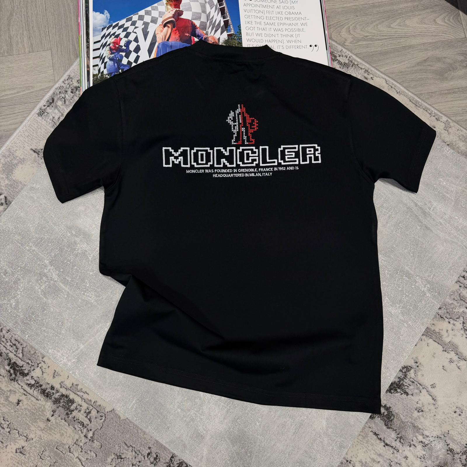 MNCLR LOGO T-SHIRT - BLACK